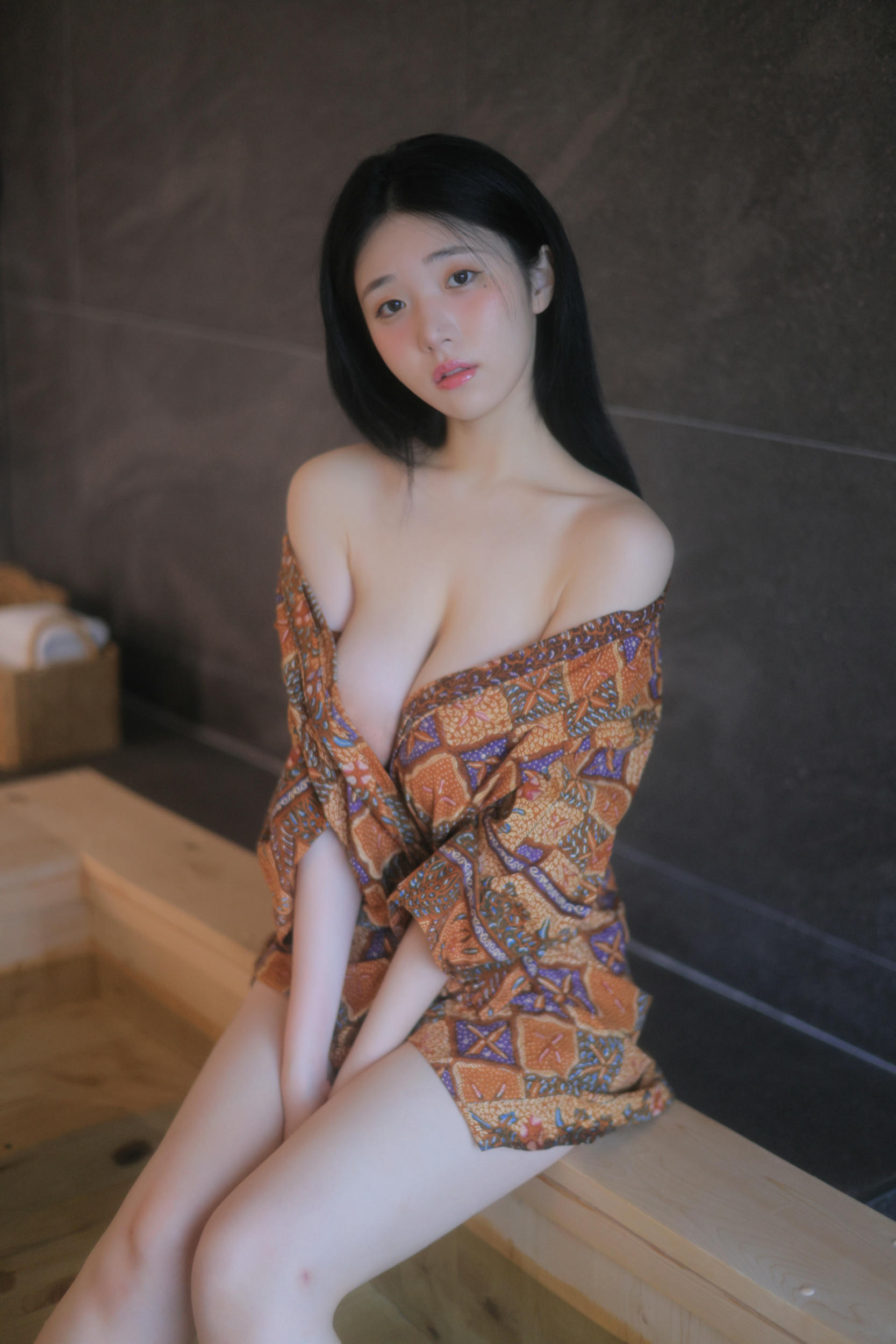 李妍宇-Yeon Woo NO.028 Suika [65P 249MB]_第1集