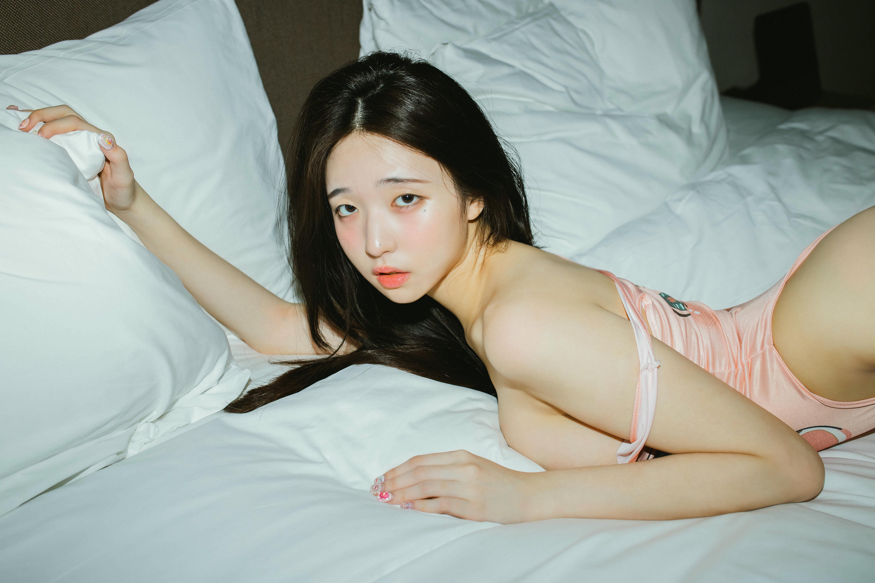 李妍宇-Yeon Woo NO.004 MoonNightSnap Yeon Woo - Only you NO.1 - Moon Night Snap [100P 1.14GB]_第3集
