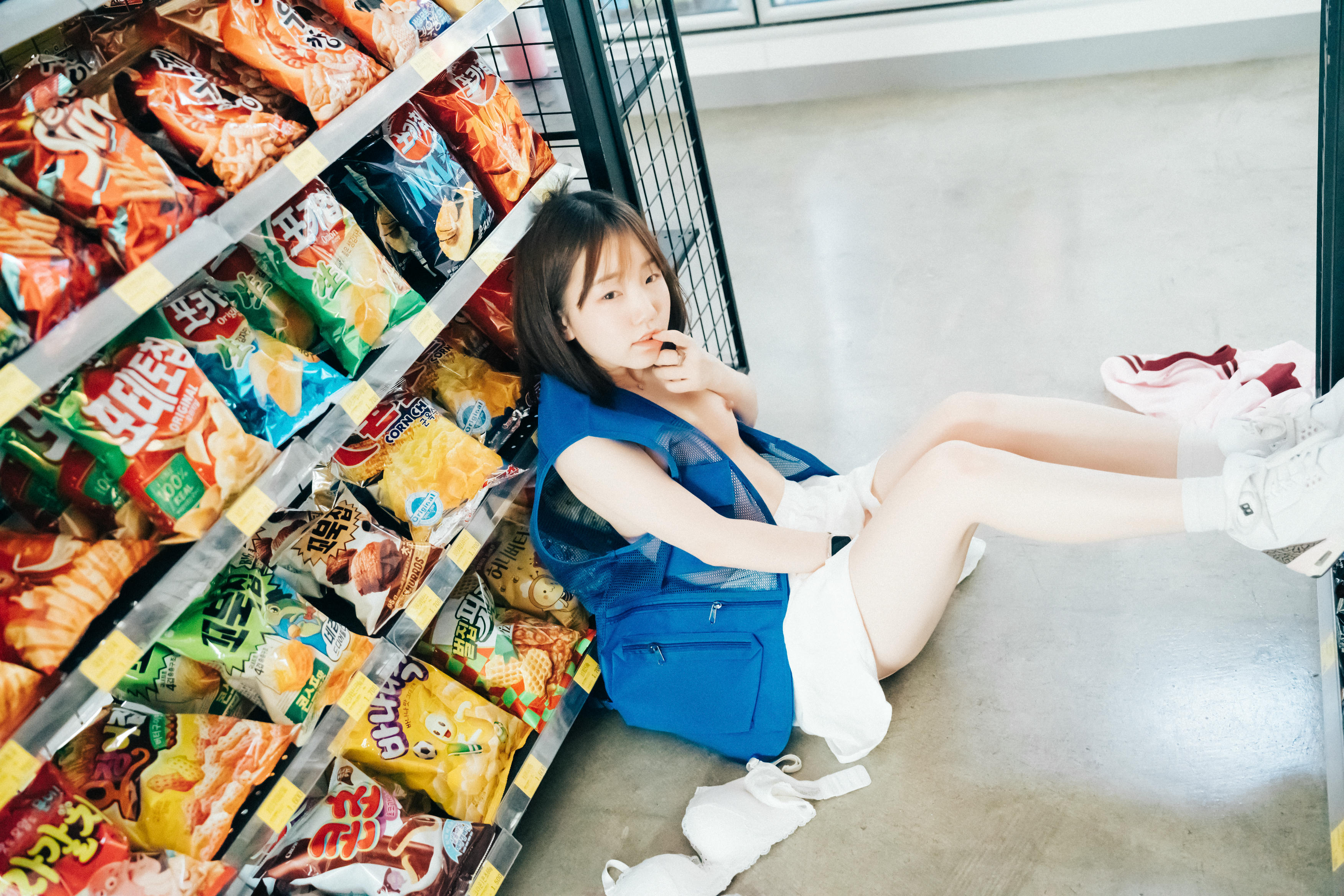 韩国模特-Yeri NO.017 Loozy Yeri Pocket Girl Alba [146P+7V／3.13GB]-s version_第1集
