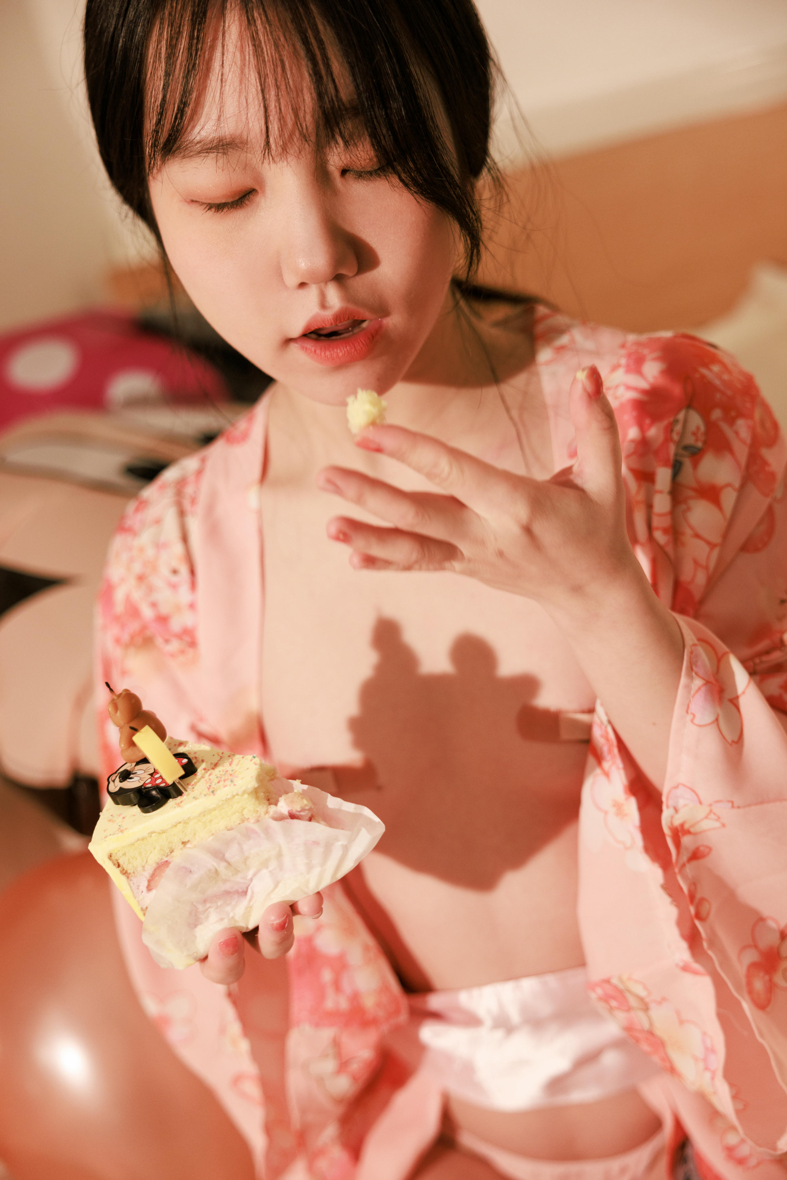 韩国模特-Yeri NO.025 SWEETBOX NO.035 Yeri Happy BirthDay [142P+4V／6.25GB]_第4集
