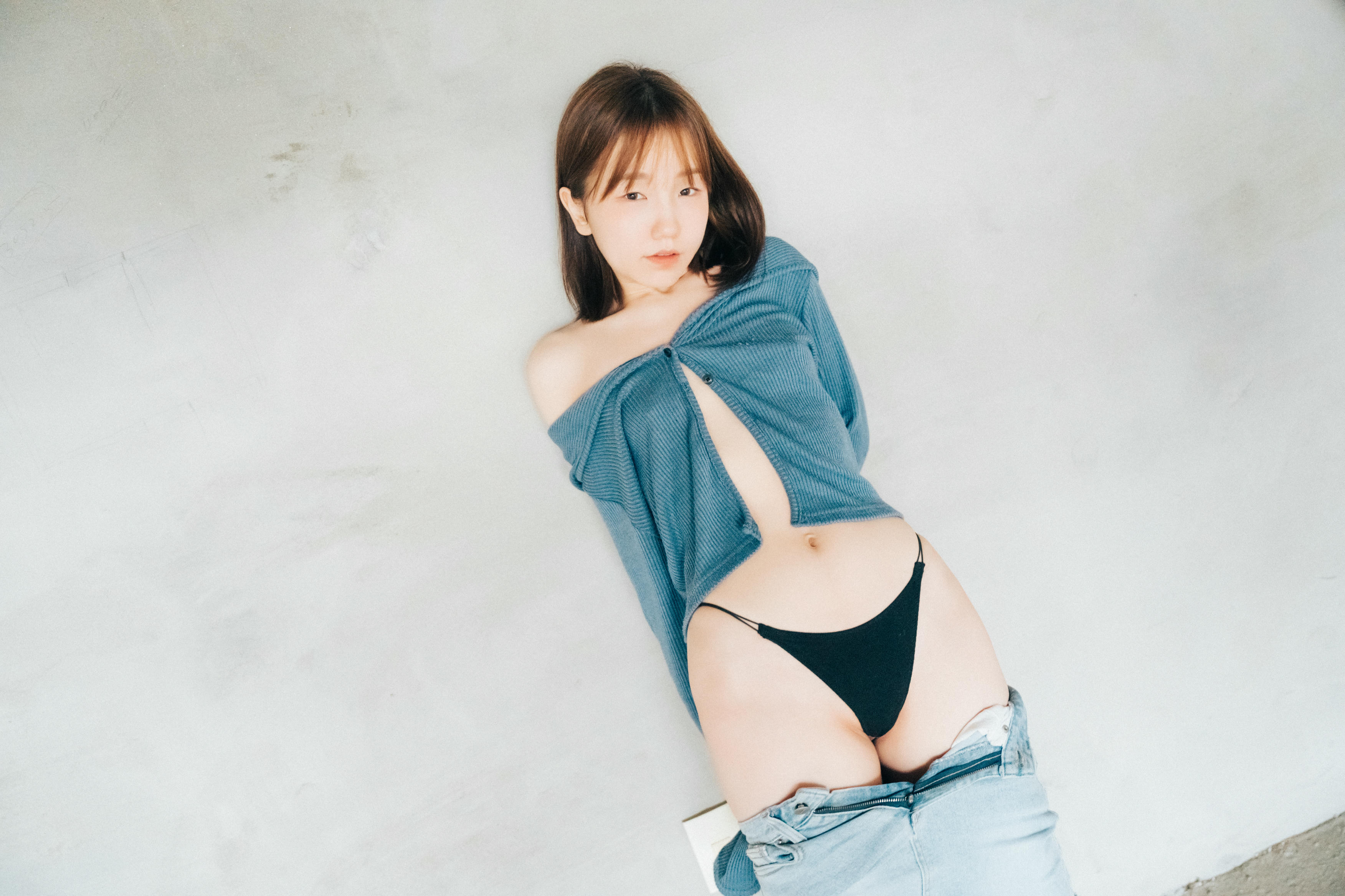 韩国模特-Yeri NO.034 Loozy Yeri Enjoying outdoor [109P6V-2.77GB]_第3集