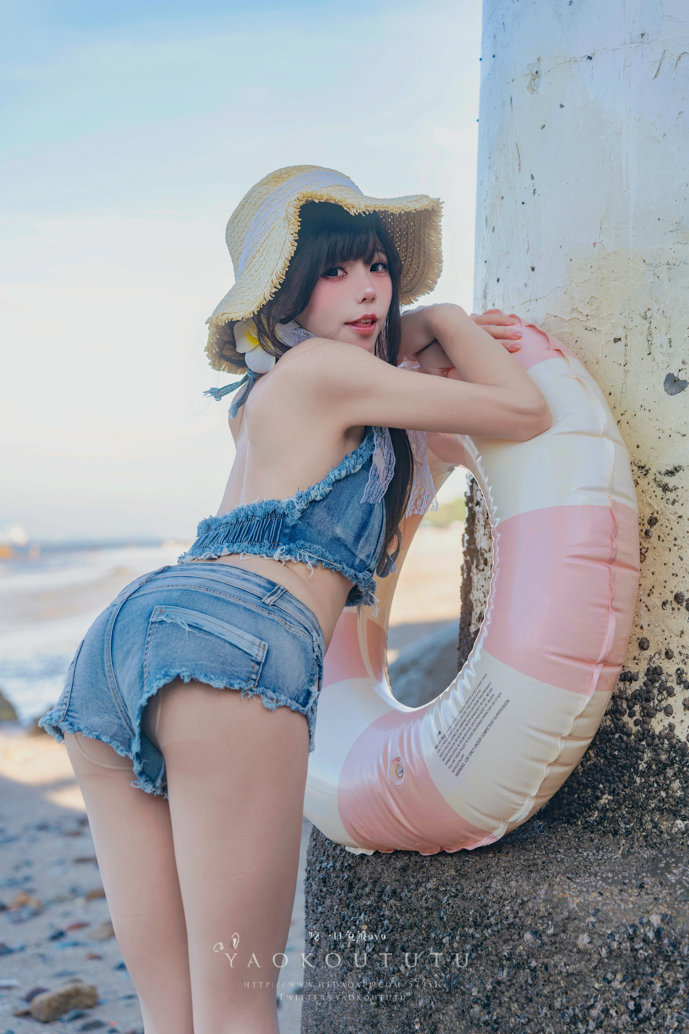 黏黏团子兔 NO.101 咬一口兔娘ovo『海の夏日』Shotgun [83P1V 1.44GB]_第1集