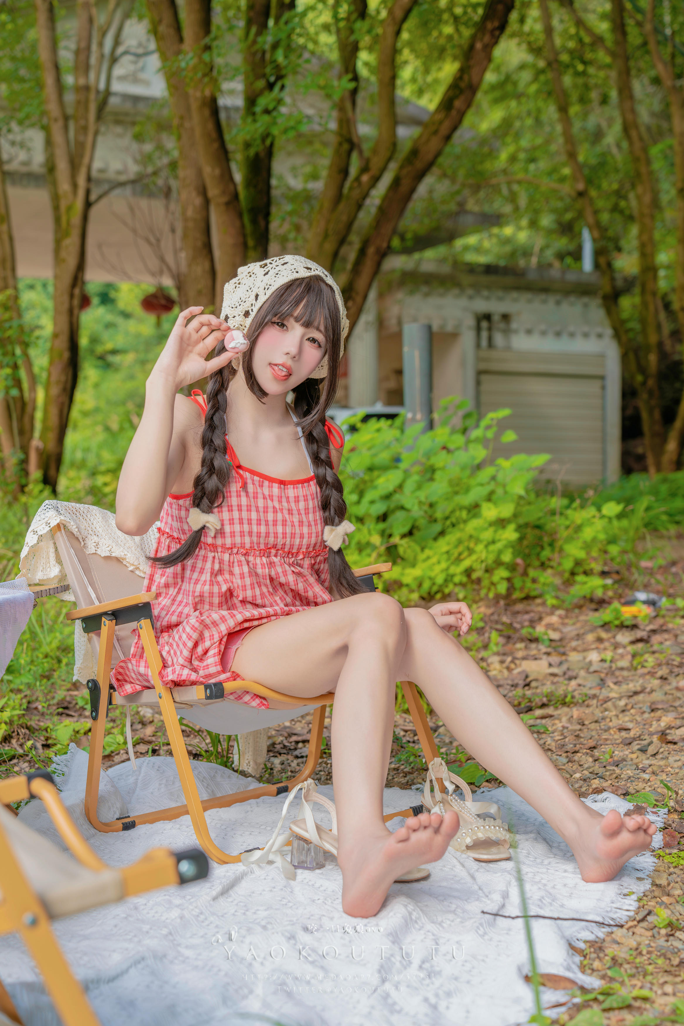 黏黏团子兔 NO.102 咬一口兔娘ovo『绿野茶会』Lovesick girls [69P1V 1.35GB]_第1集