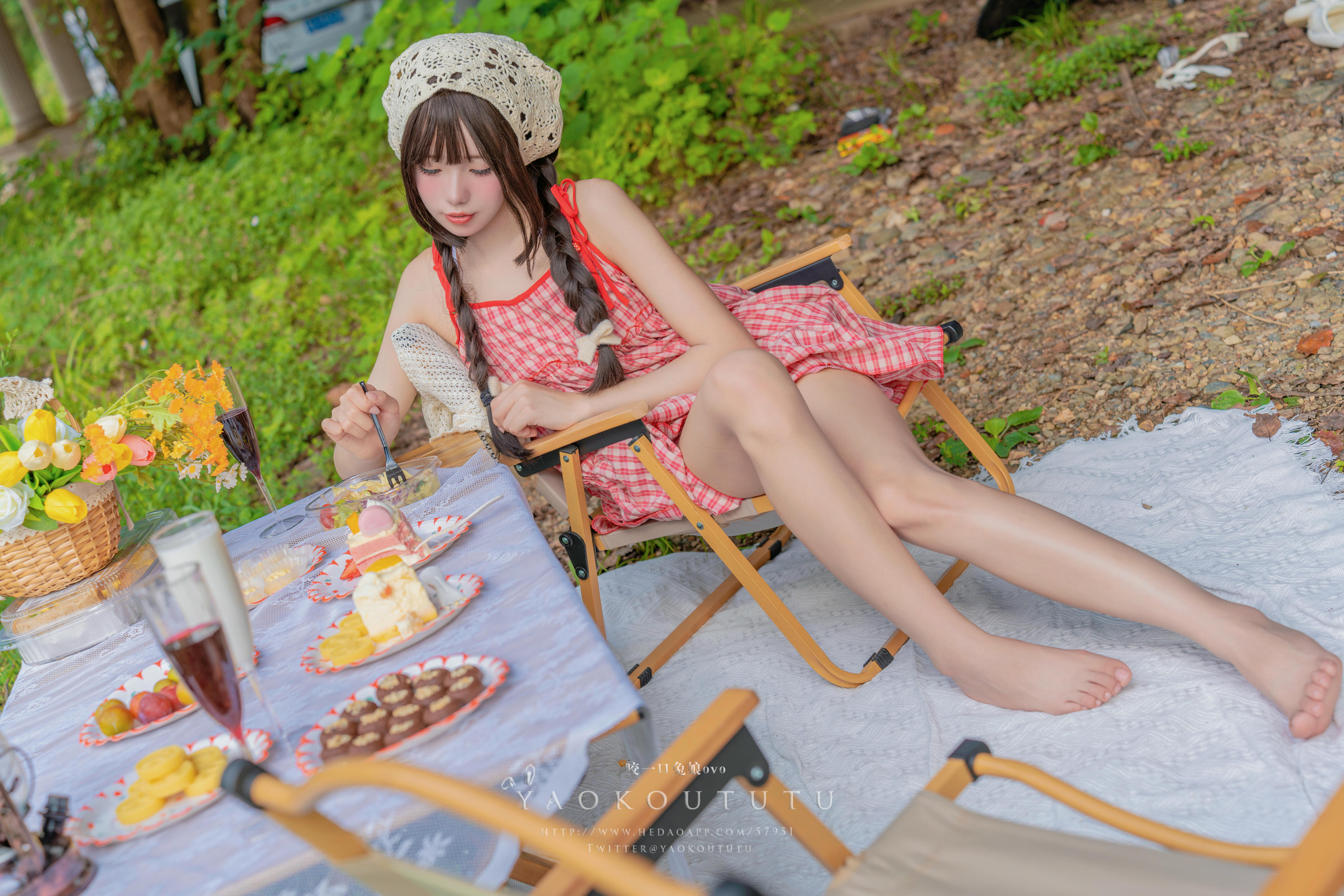 黏黏团子兔 NO.102 咬一口兔娘ovo『绿野茶会』Lovesick girls [69P1V 1.35GB]_第1集