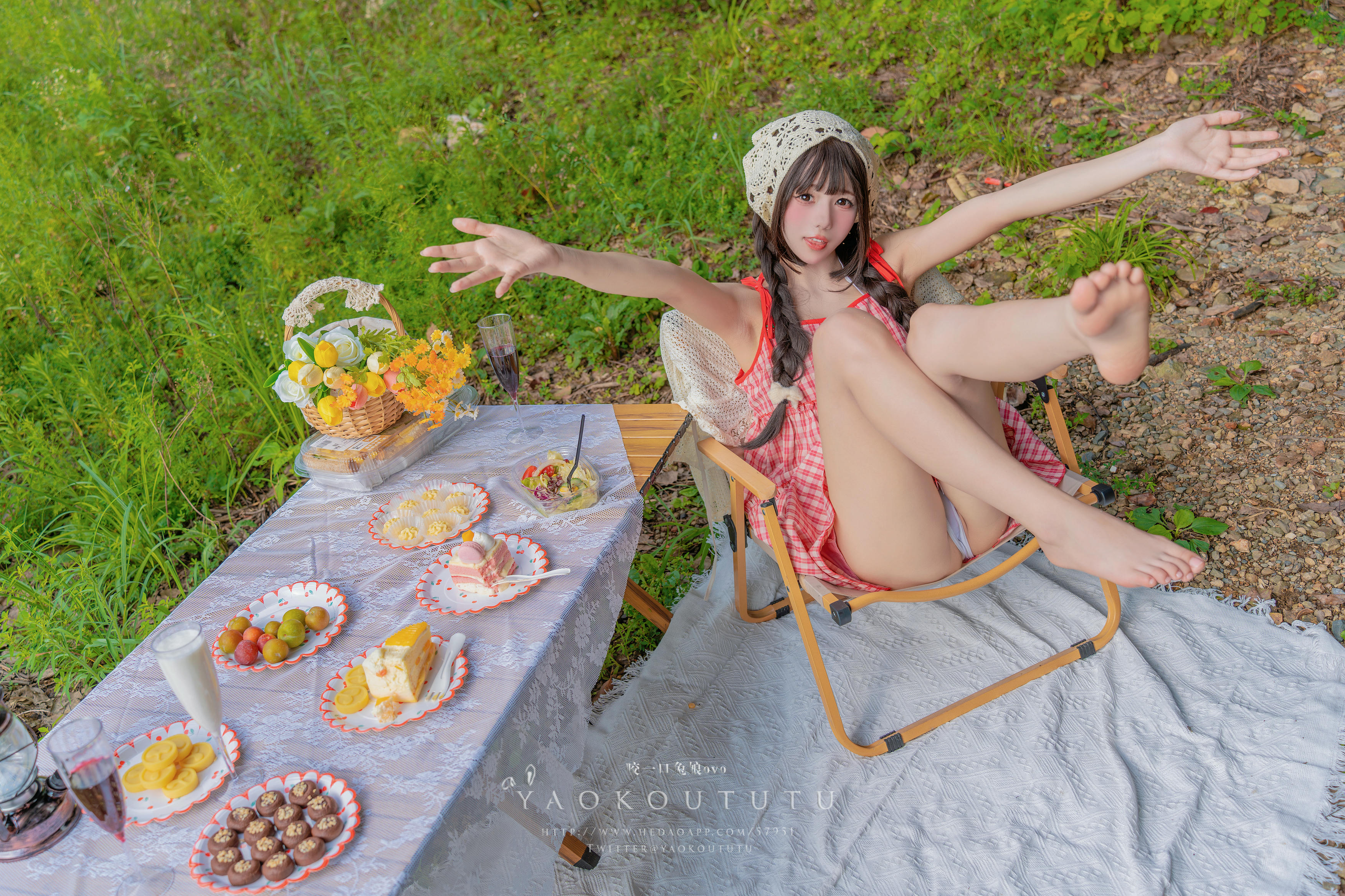 黏黏团子兔 NO.102 咬一口兔娘ovo『绿野茶会』Lovesick girls [69P1V 1.35GB]_第2集