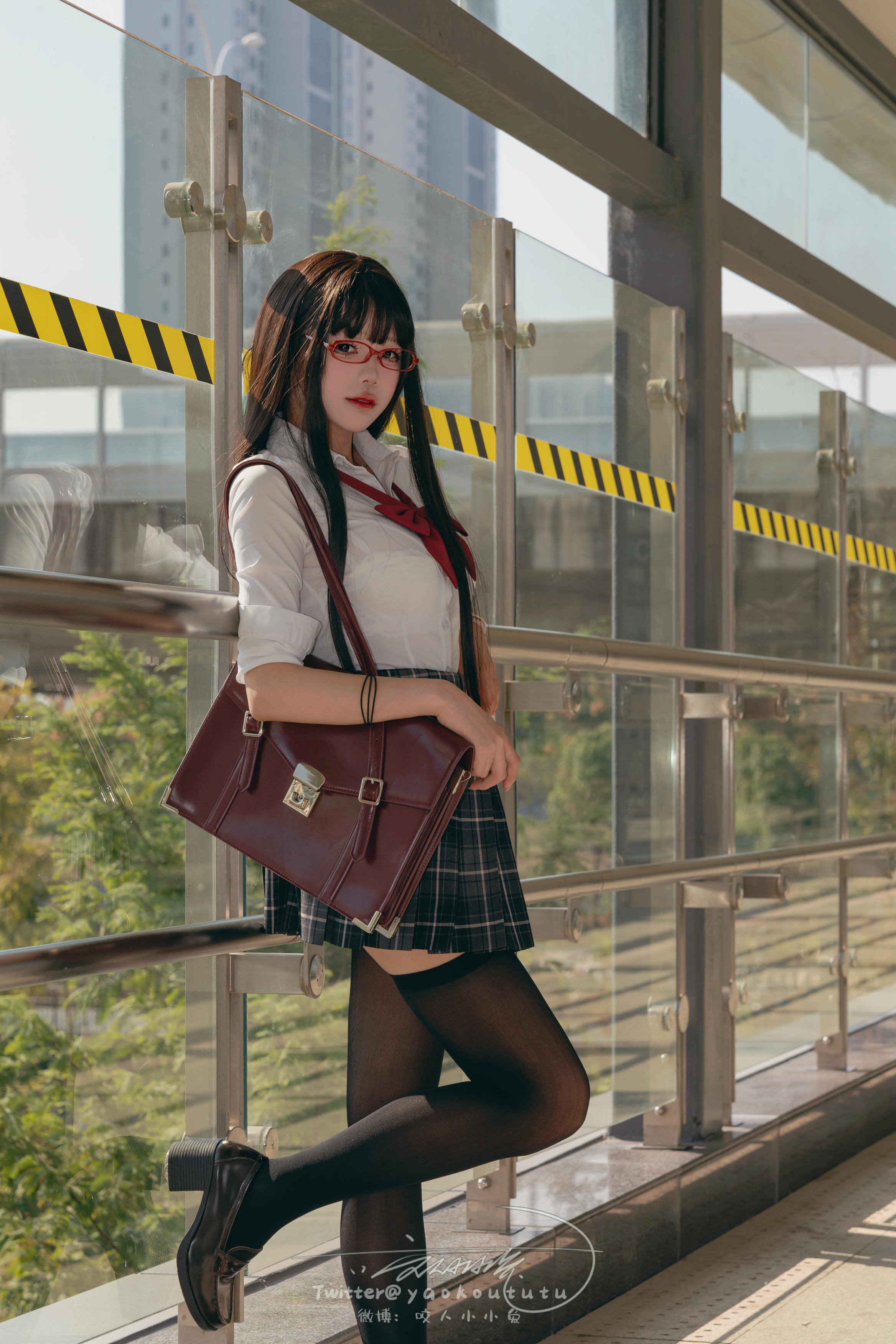 黏黏团子兔 NO.130 23十二月作品『电车惊魂』期待 [71P+1V 1.22GB]_第1集