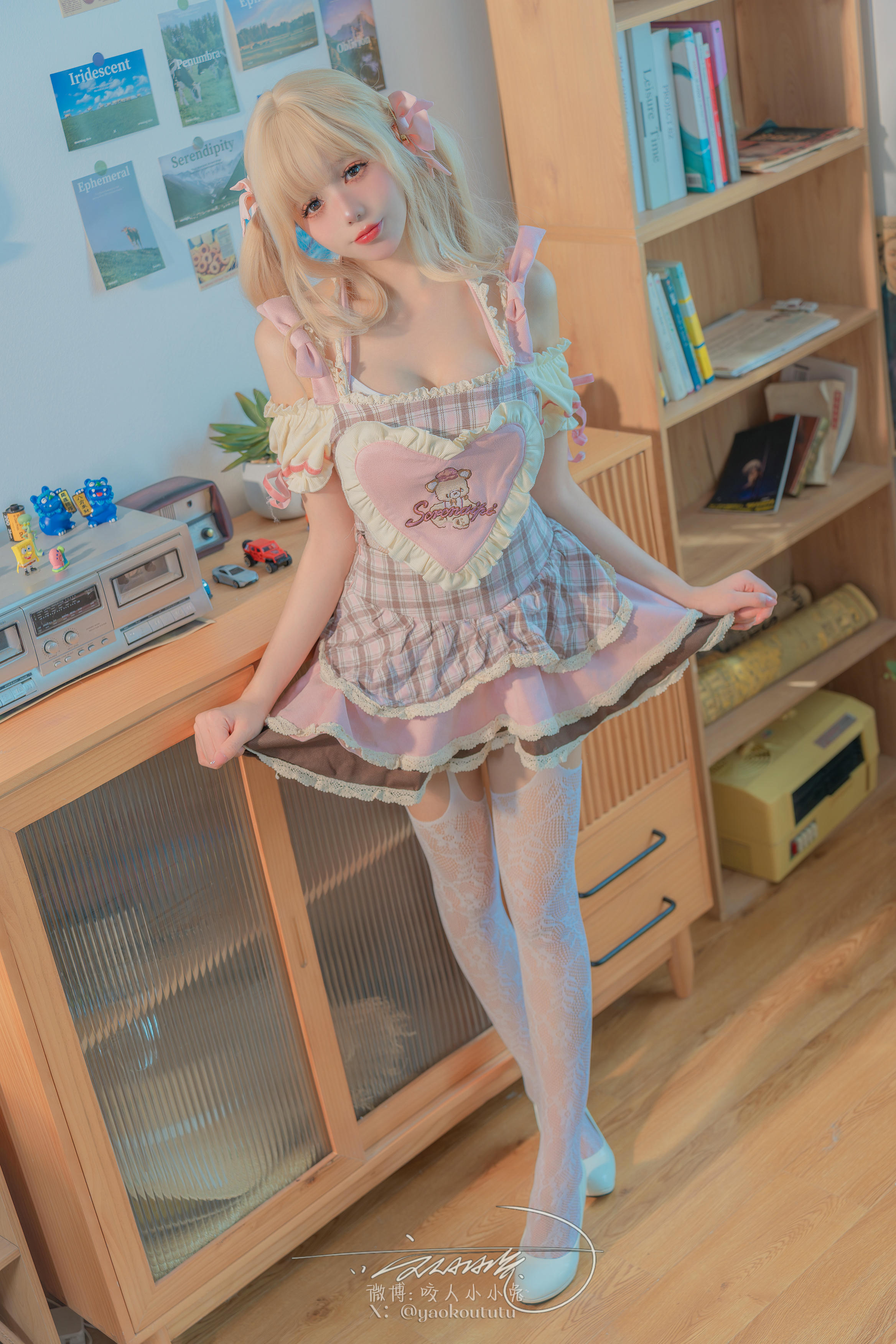 黏黏团子兔 NO.148 咬人小小兔(咬一口兔娘) 2403月作品『居家甜妹』超级敏感 [76P+1V 1.63GB]_第1集