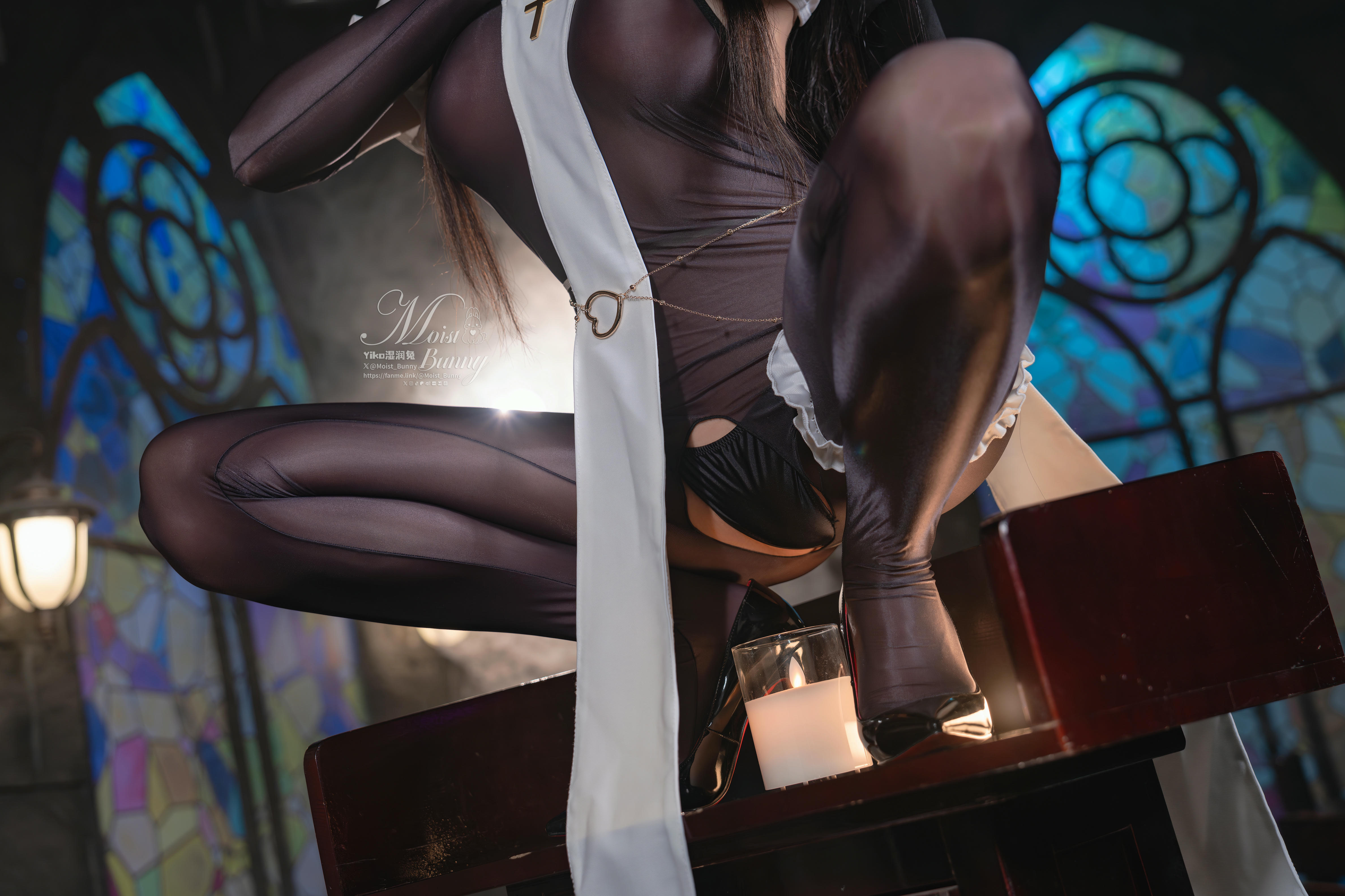 Yiko湿润兔 NO.210 25.01月作品『布道圣女』傲慢扭胯舞 [72P1V 1.71GB]_第2集