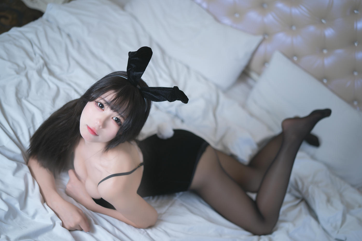 黏黏团子兔 NO.013 night兔女郎 [21P 113.57 MB]_第1集