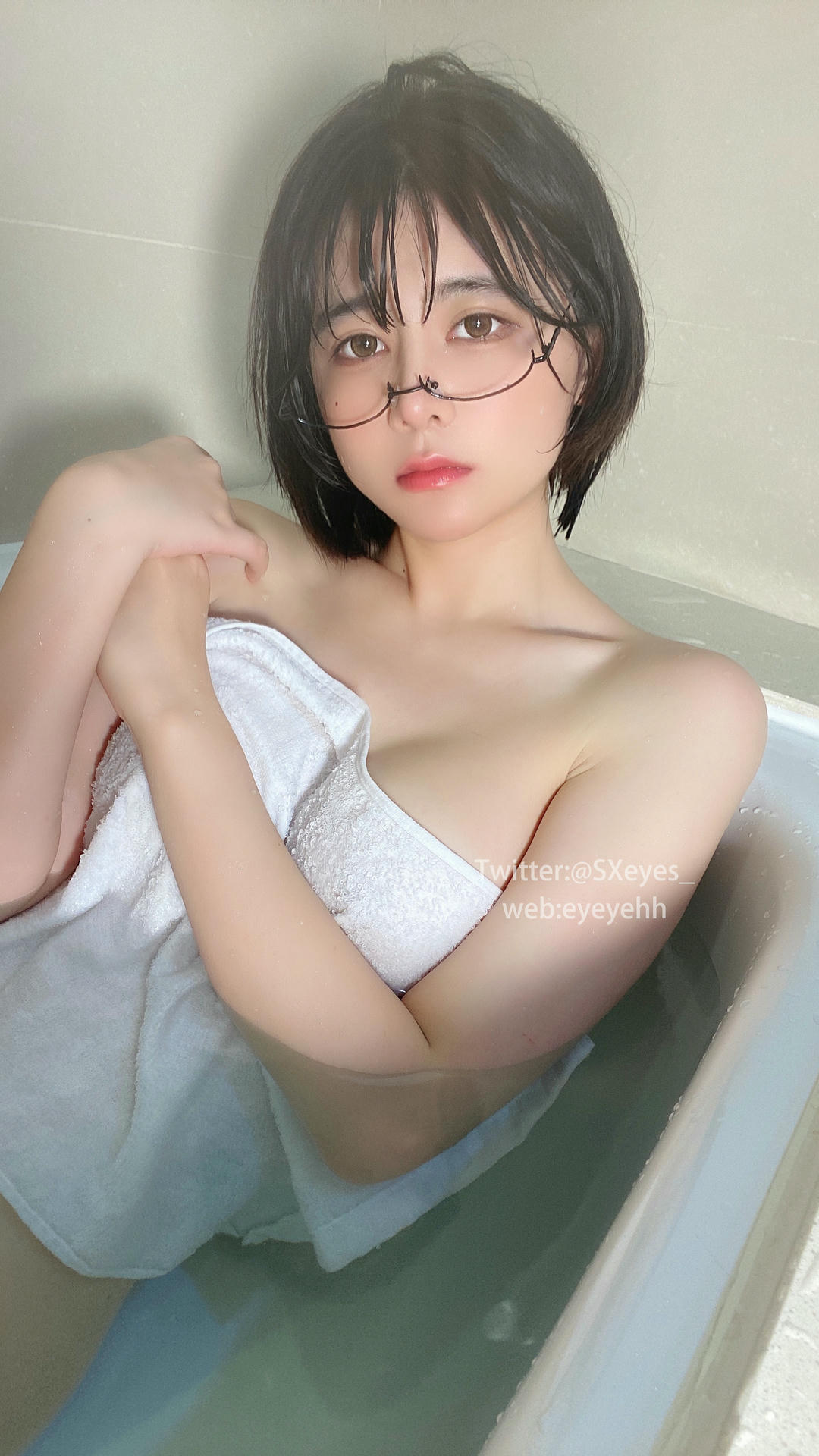 眼酱大魔王w NO.047 vol.33风吕に入る [26P1V-129MB]_第2集