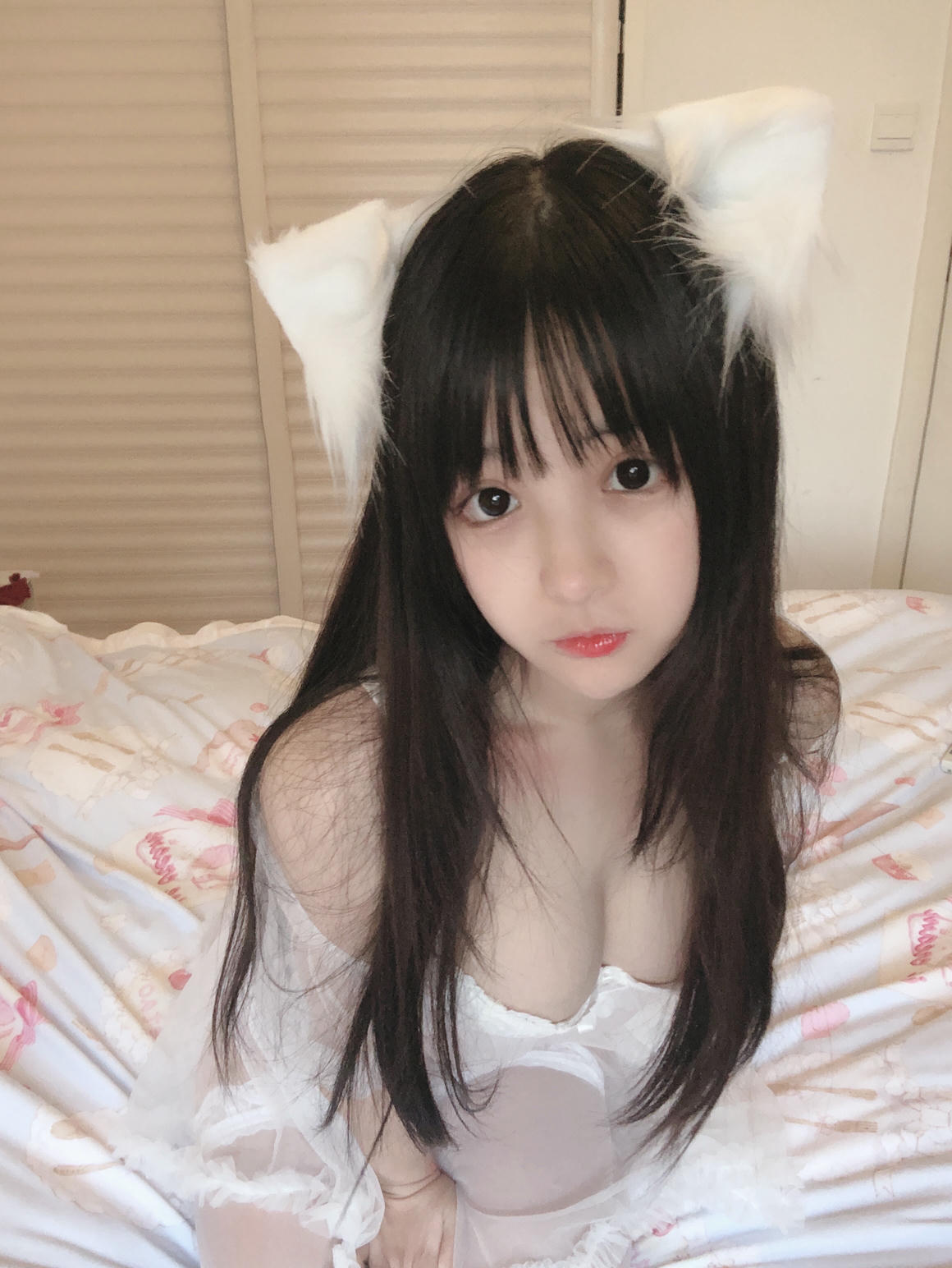 樱井宁宁-桜井宁宁 NO.023 小白猫 蕾丝内衣 [31P-34MB]_第1集