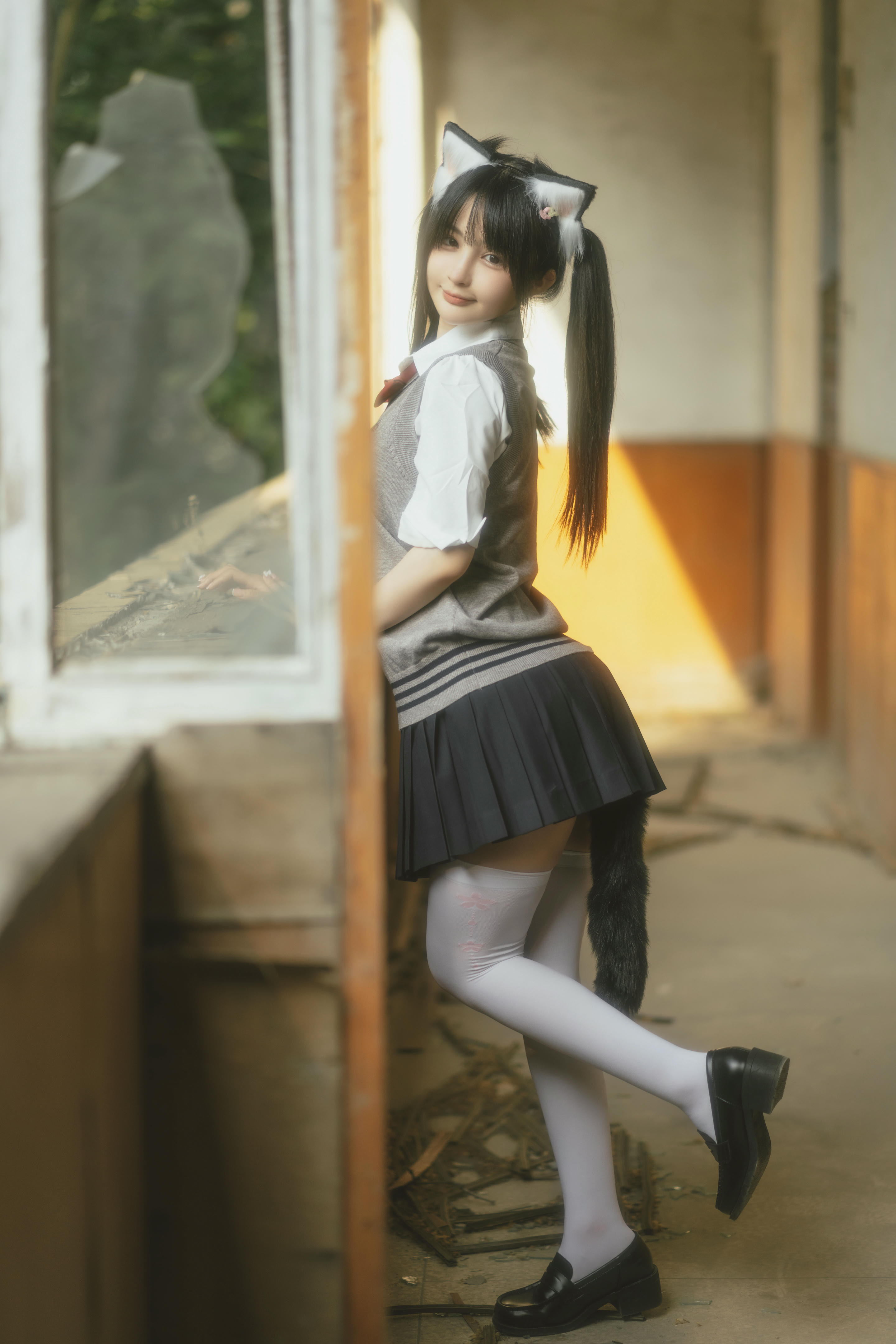 樱井宁宁-桜井宁宁 NO.055 废墟jk [74P 1.73GB]_第1集