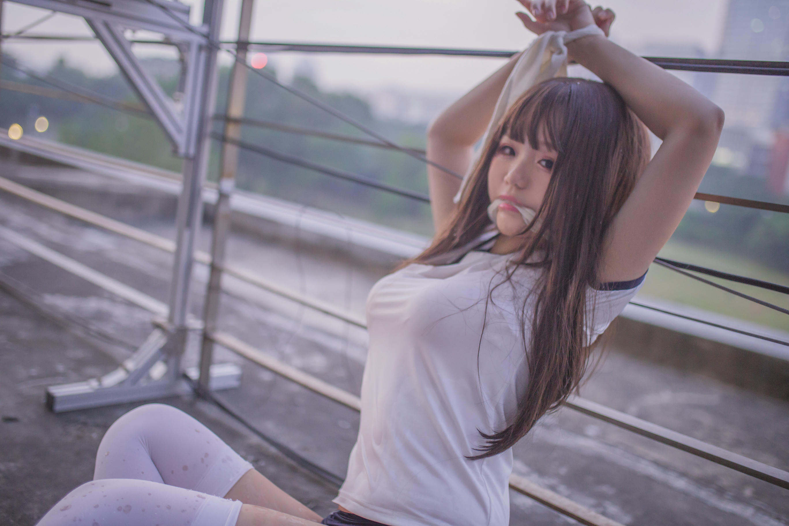 Yoko宅夏 NO.002 白丝捆绑 [30P-204MB]_第2集