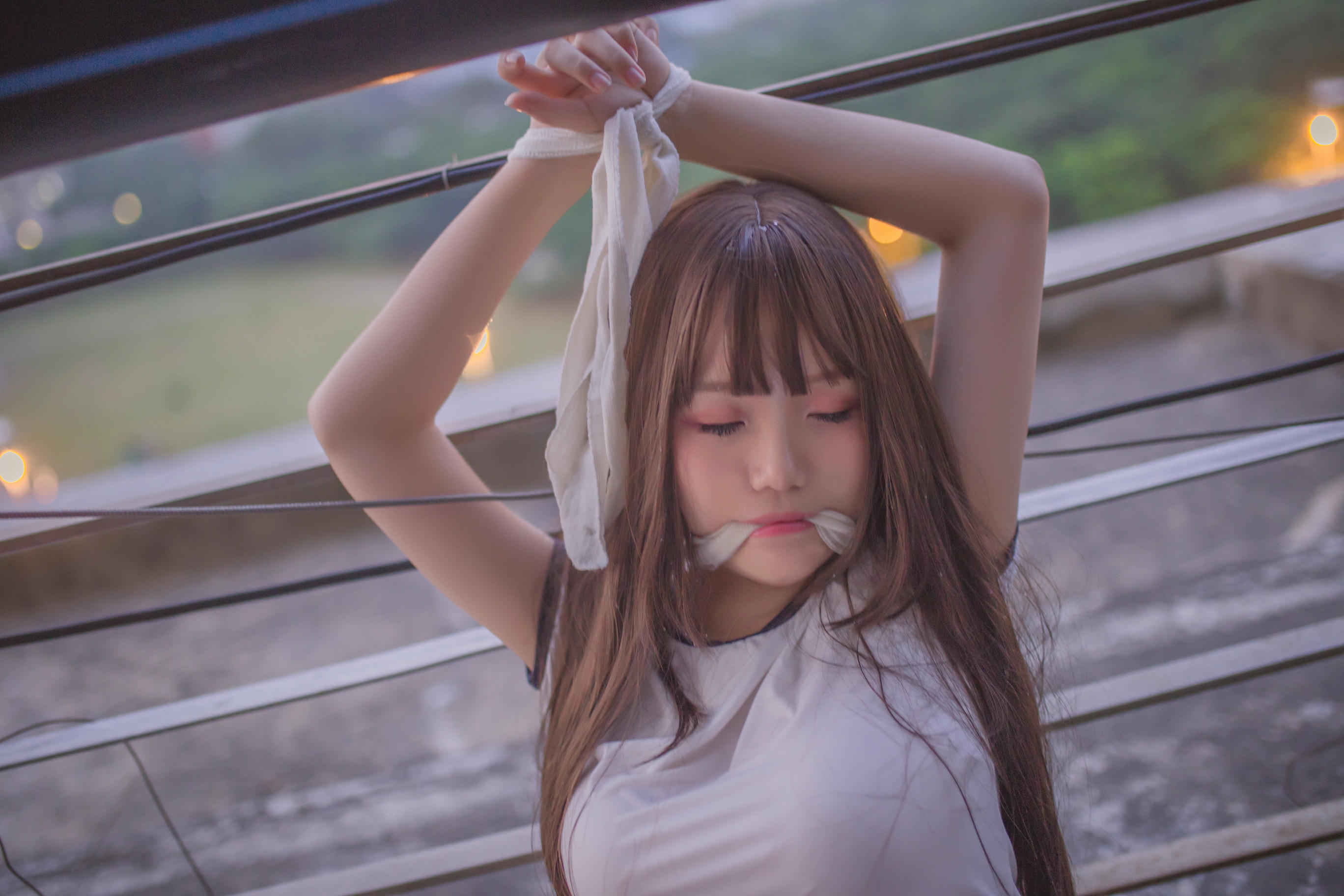 Yoko宅夏 NO.002 白丝捆绑 [30P-204MB]_第2集