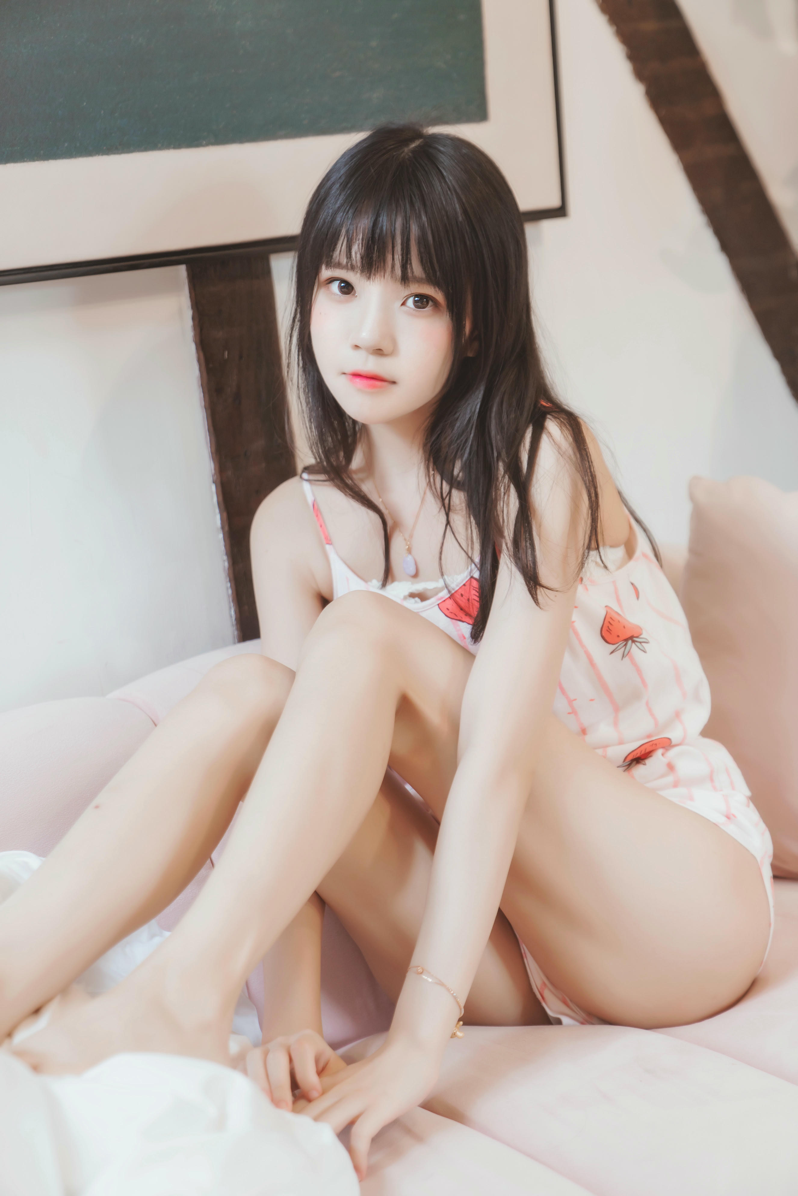 桜桃喵 NO.103 甜甜 [53P-837MB]-唇边小草莓_第1集