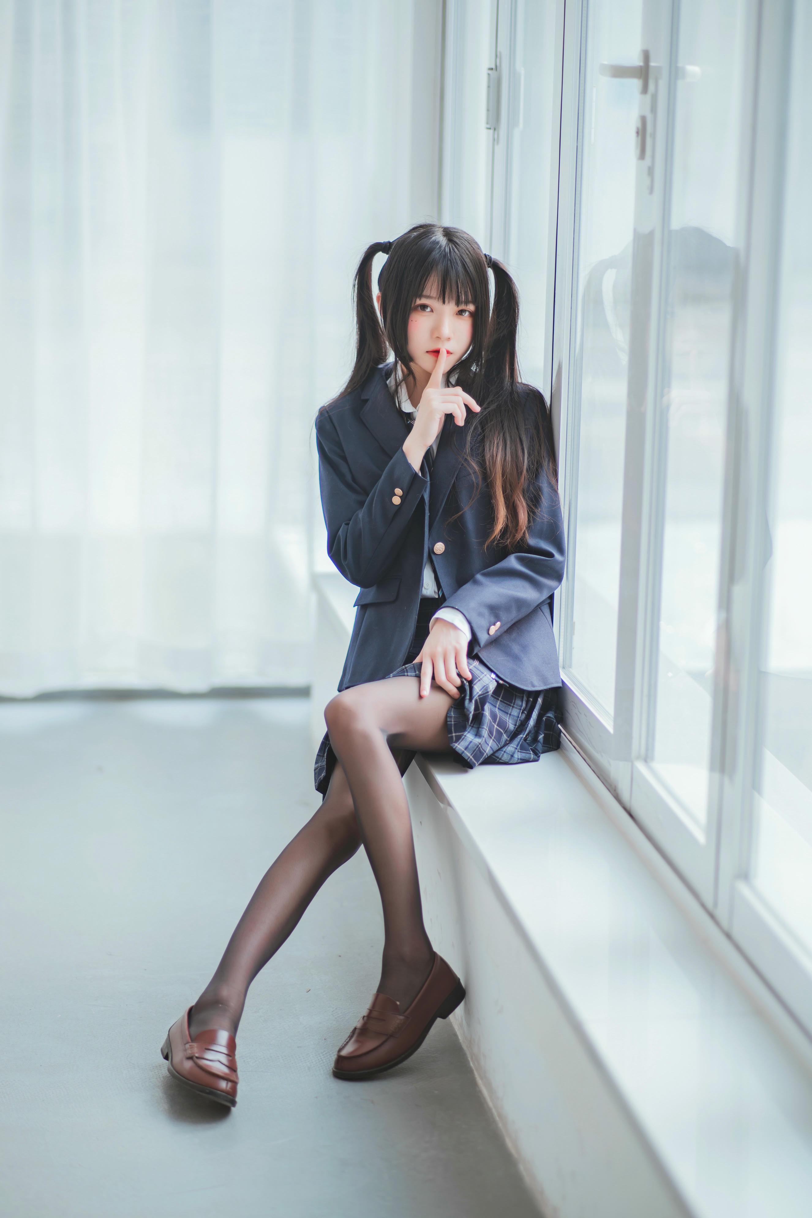 桜桃喵 NO.136  咖啡厅JK少女[39+1P／119MB]_第1集