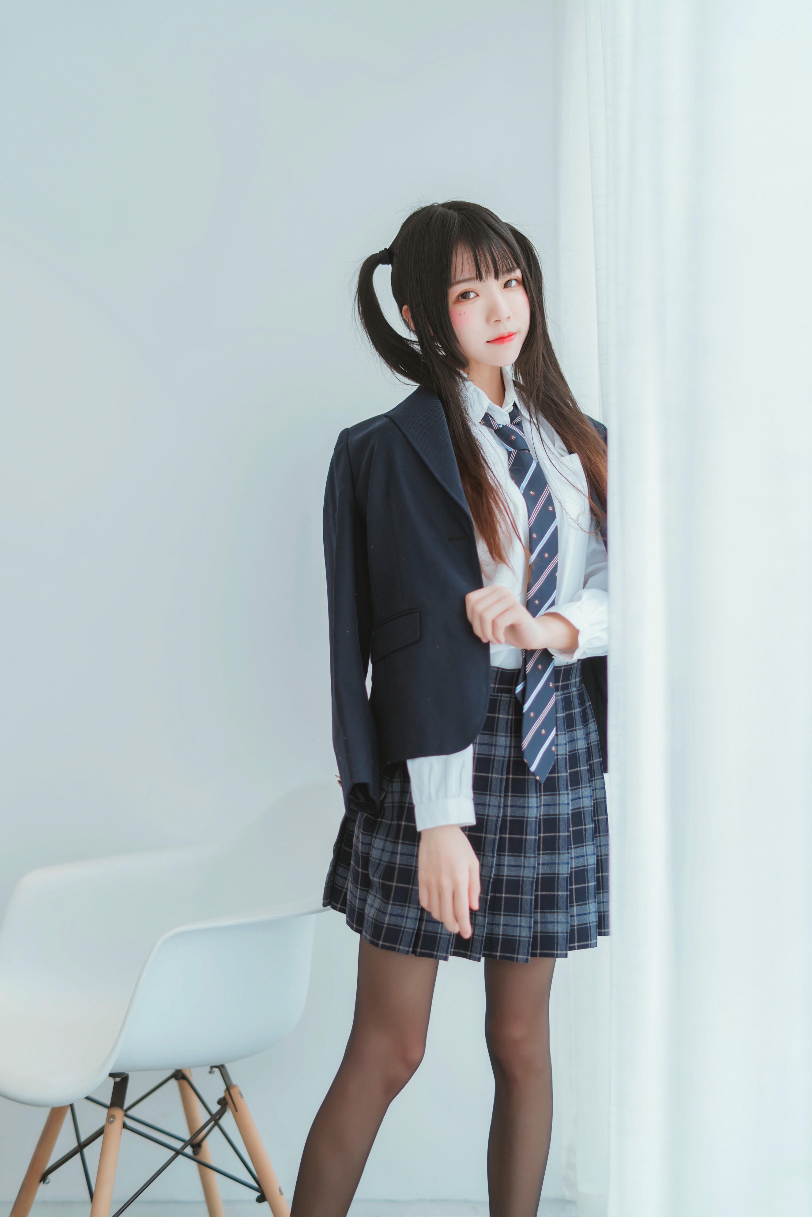 桜桃喵 NO.136  咖啡厅JK少女[39+1P／119MB]_第1集
