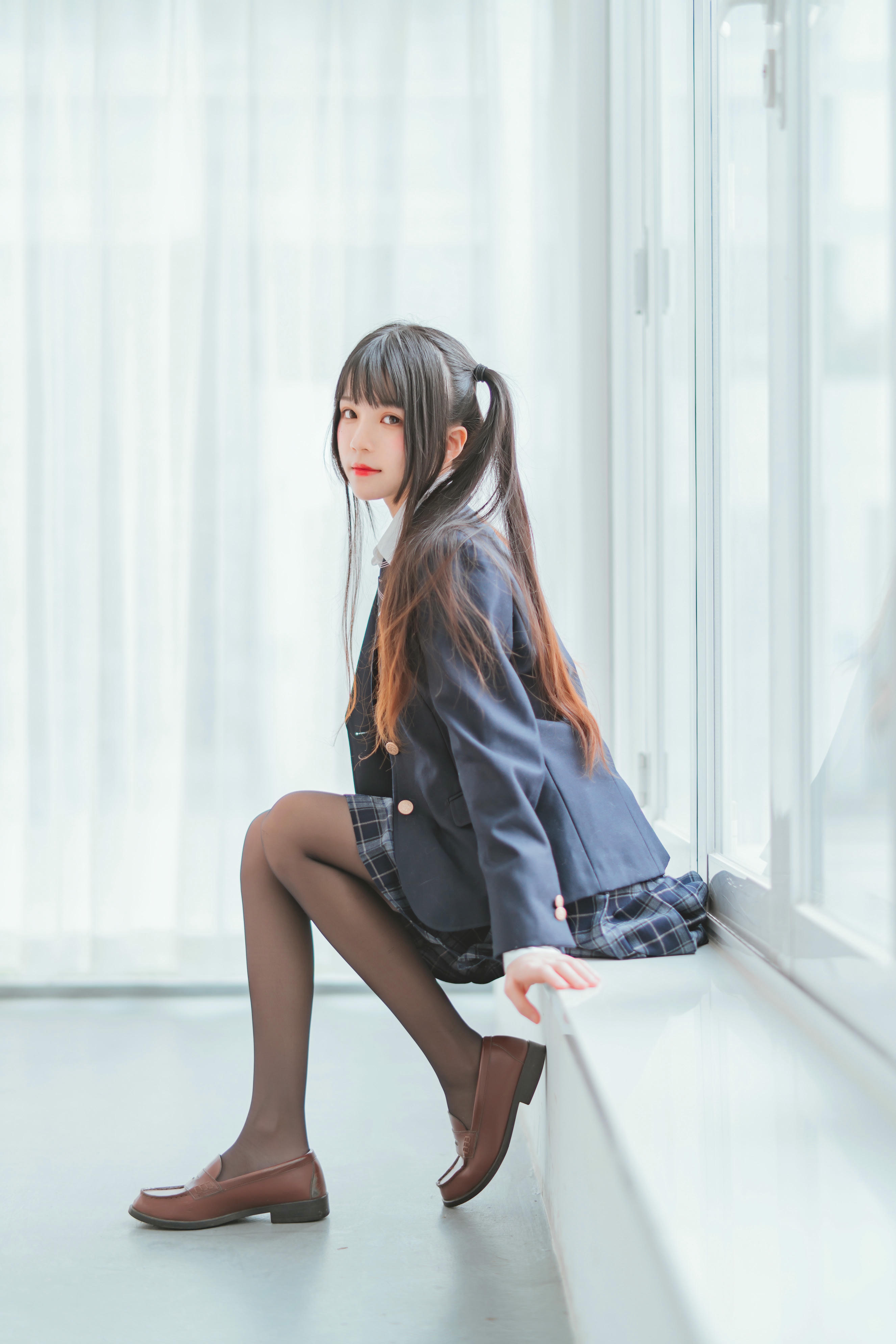 桜桃喵 NO.136  咖啡厅JK少女[39+1P／119MB]_第1集