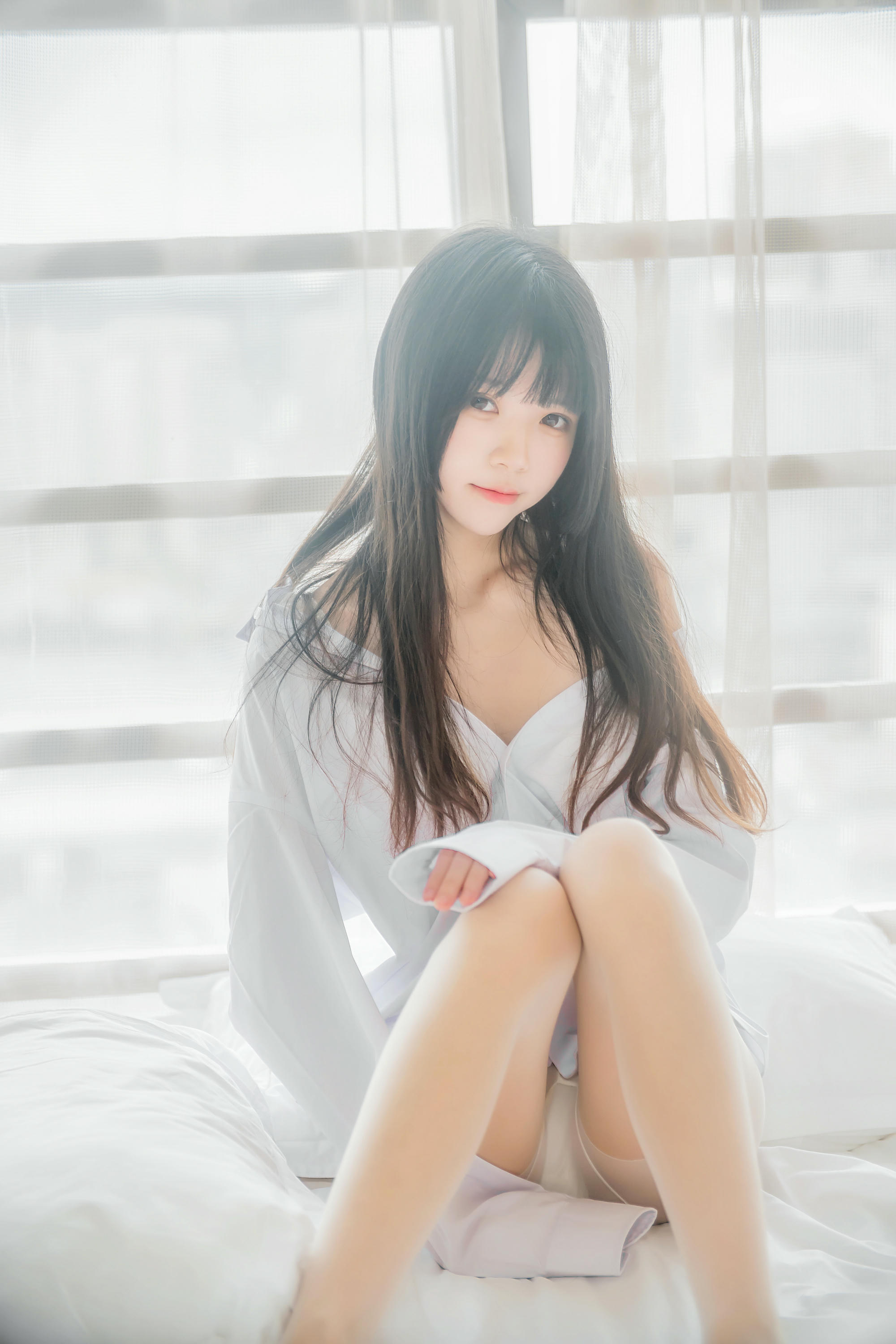 桜桃喵 NO.002 白衬衫散发 [49P-409MB]_第2集