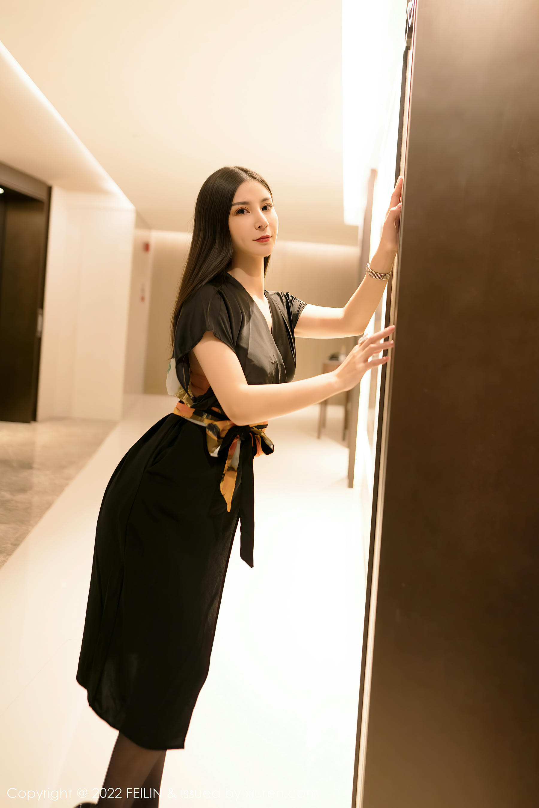 FEILIN嗲囡囡 2022.06.27 VOL.450 小蛮妖Yummy [100+1P834M]_第1集