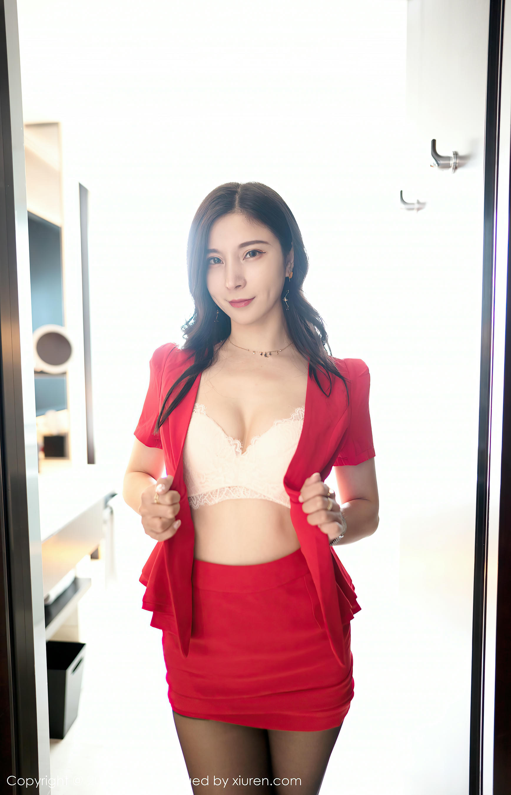 FEILIN嗲囡囡 2021.02.24 Vol.376 小蛮妖Yummy[56+1P／438MB]_第1集