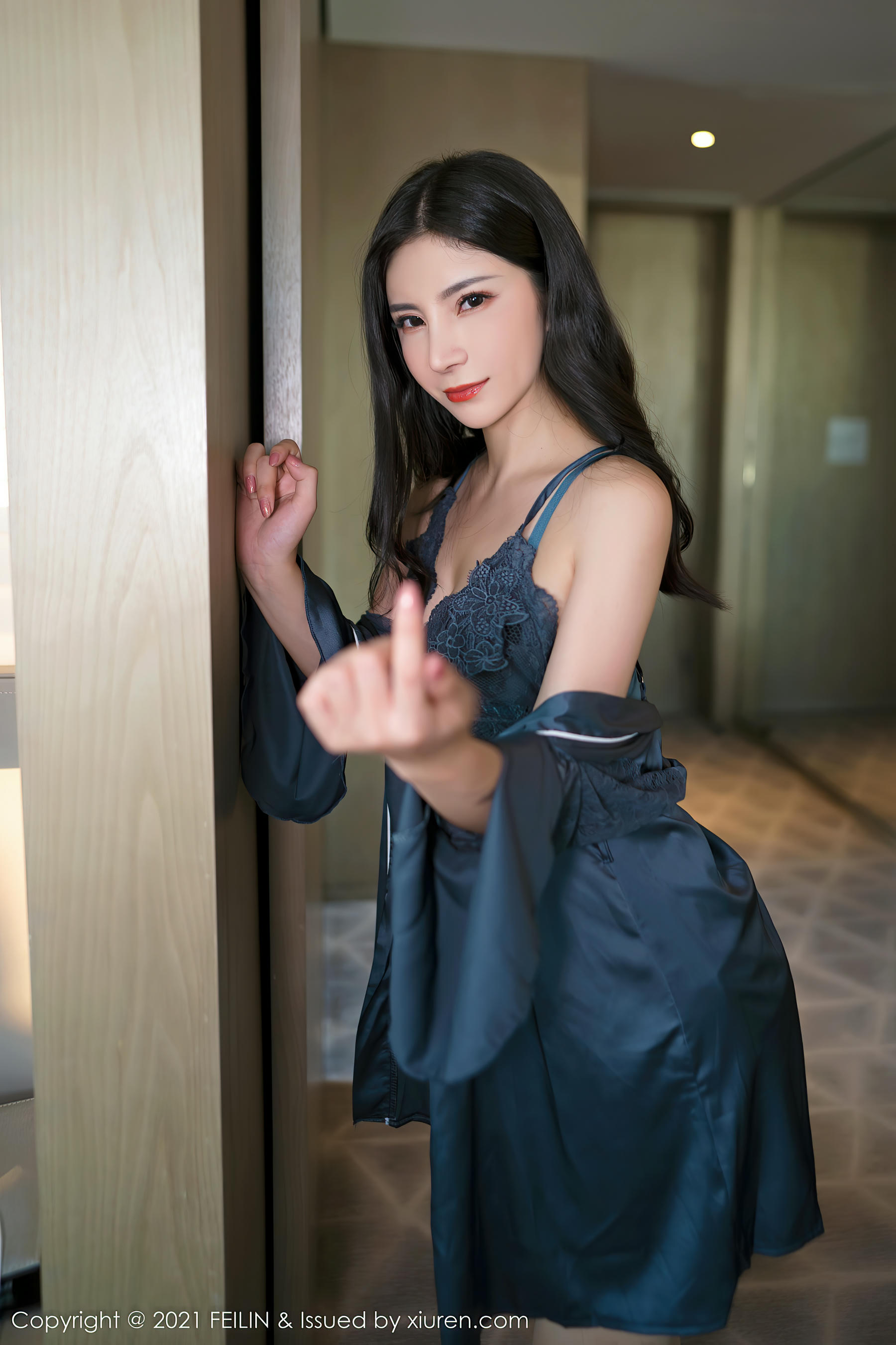 FEILIN嗲囡囡 2021.12.02 Vol.420 小蛮妖Yummy[90+1P／819MB]_第3集