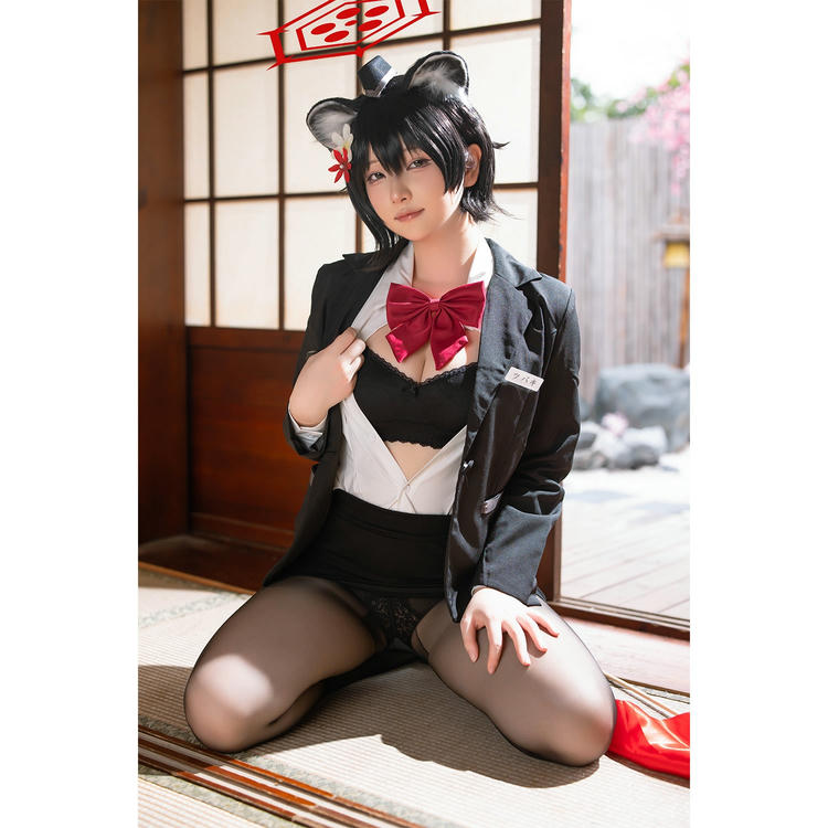 屿鱼 NO.010 椿 [13P-23MB]_第1集
