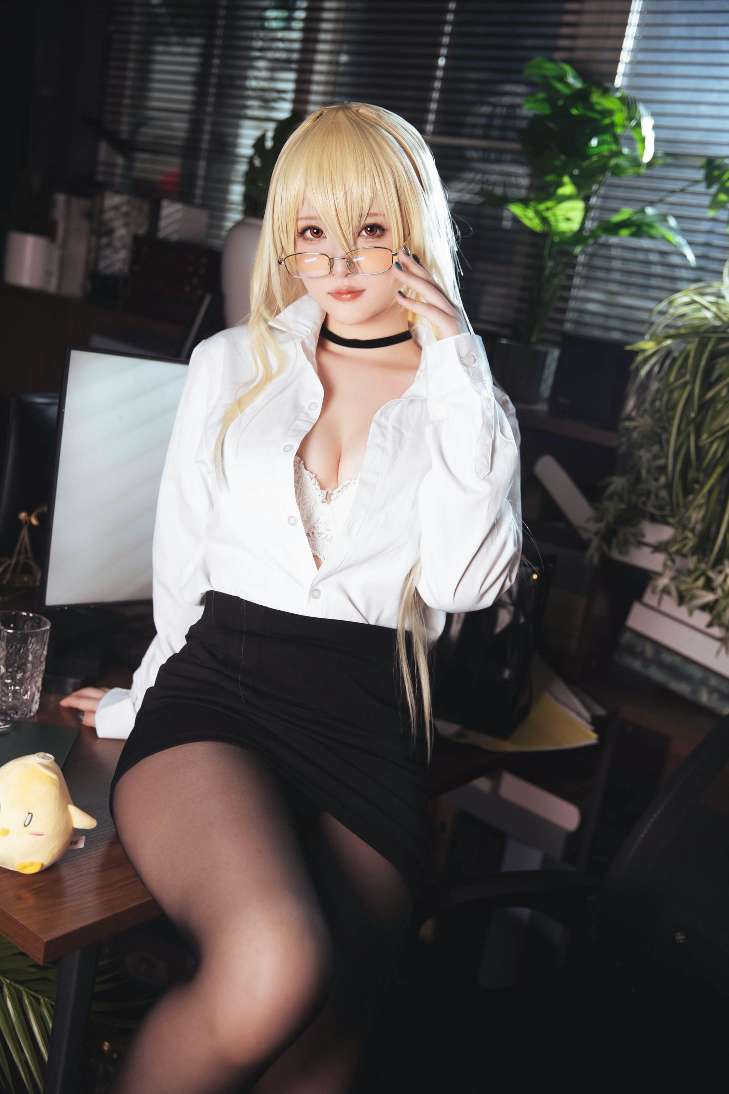 屿鱼 NO.007 patreon 23年6月-24年3月 [1239P 1.91GB]-主题排-不认识，黄毛白衬衫_第1集