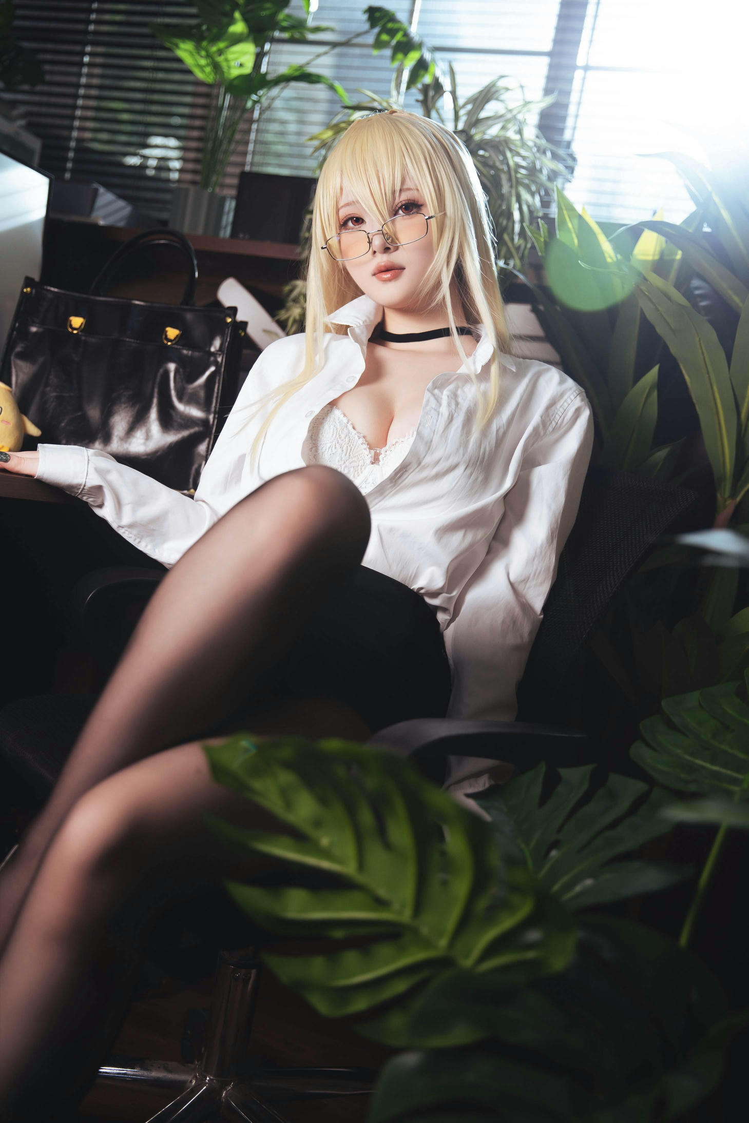 屿鱼 NO.007 patreon 23年6月-24年3月 [1239P 1.91GB]-主题排-不认识，黄毛白衬衫_第1集
