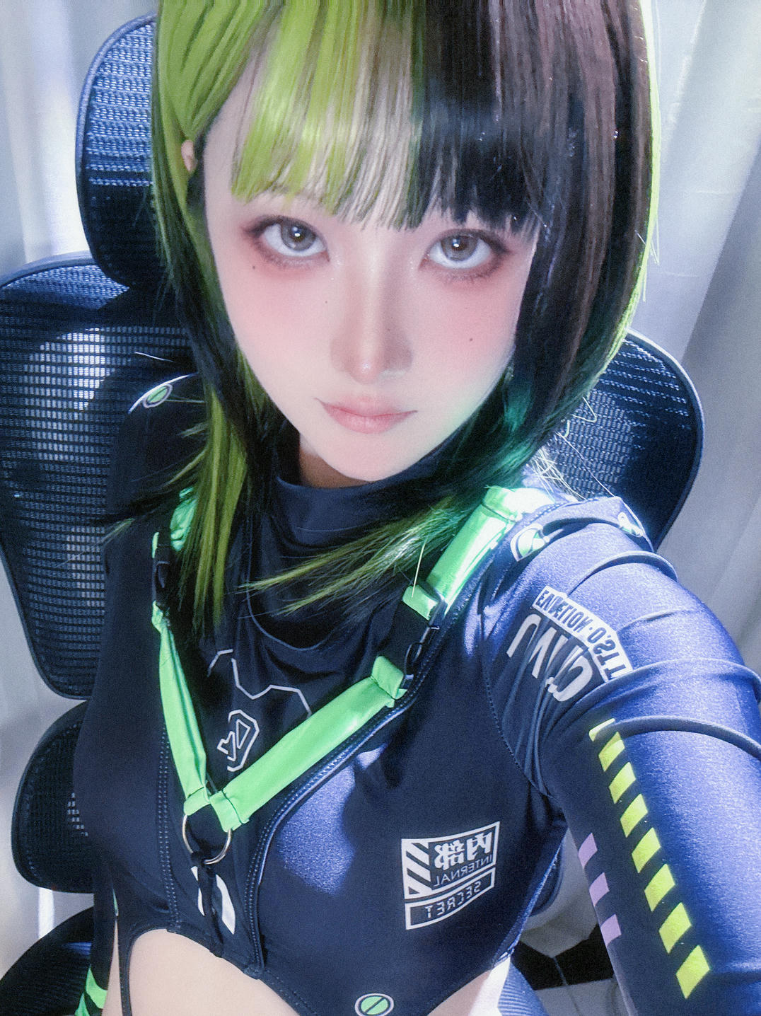 屿鱼 NO.003 黑绿 [24P 387M]_第1集