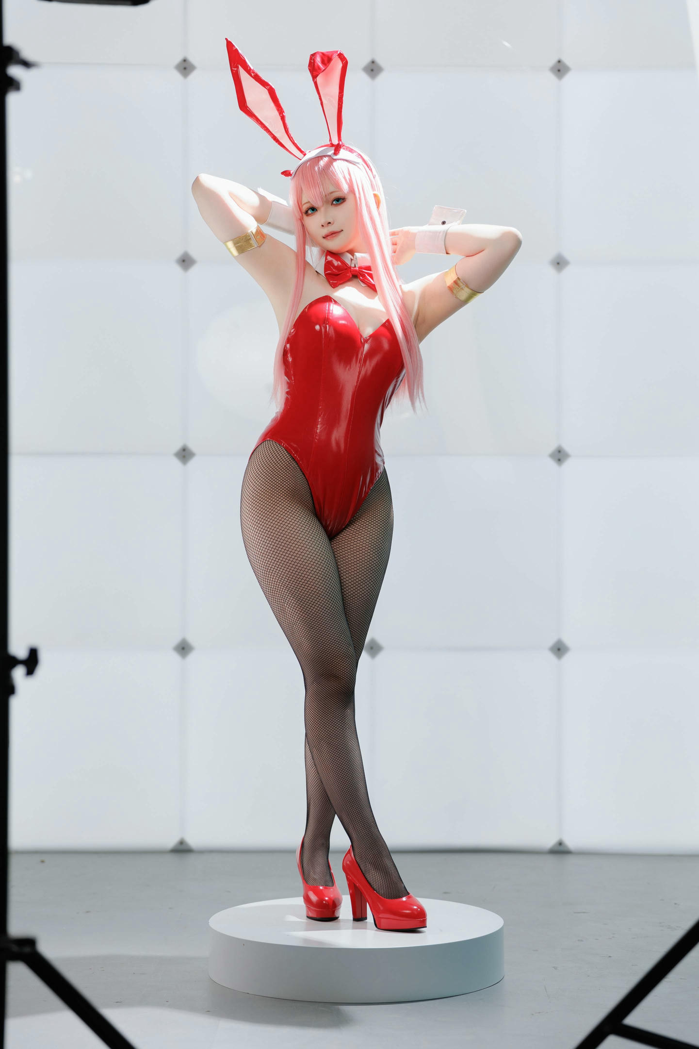 屿鱼 NO.007 patreon 23年6月-24年3月 [1239P 1.91GB]-主题排-02-兔女郎_第1集