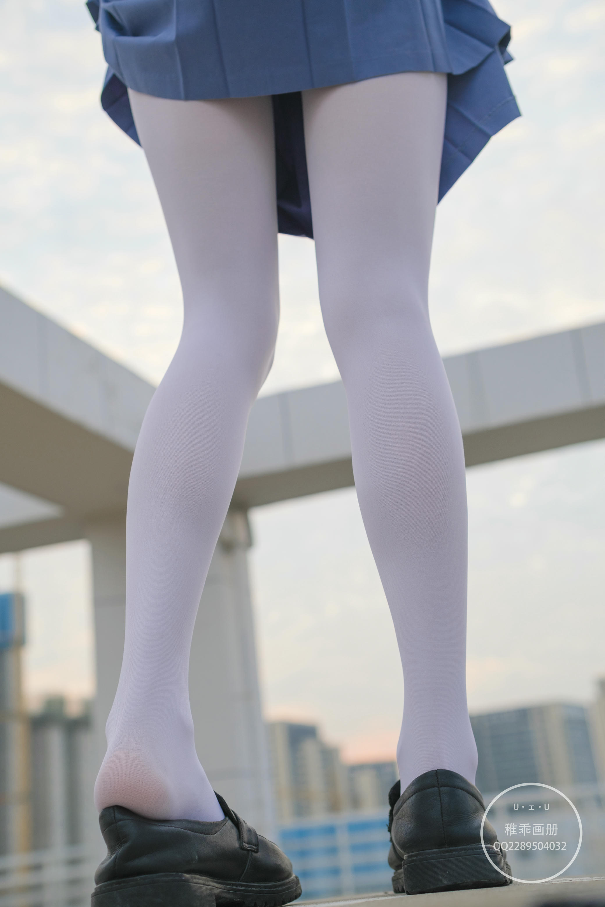 稚乖画册 NO.013 夜夜 天台真空80D白丝 [79P1V 1.10GB]_第4集