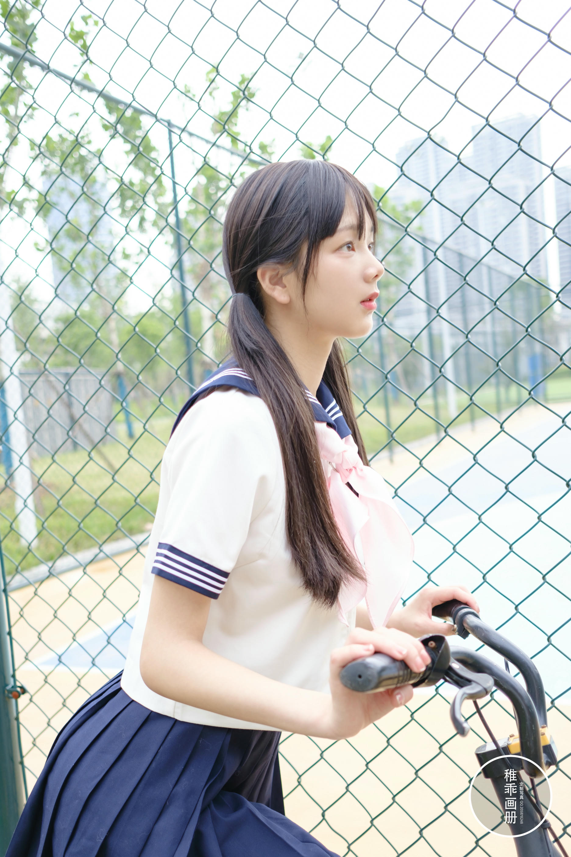 稚乖画册 NO.011 夜夜 单车郊游 [85P1V 3.87GB]_第4集