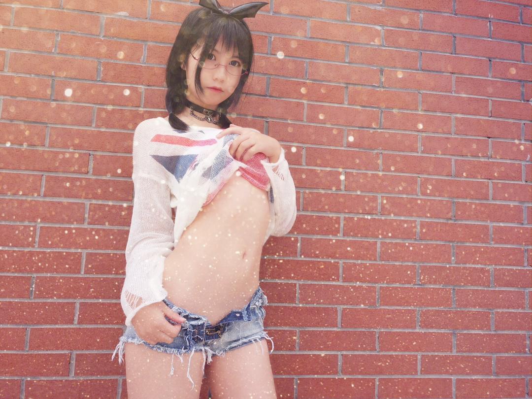 逐月SU - Pr社时期-这个穿搭如何？_by_逐月Su[28P+3V]_第1集