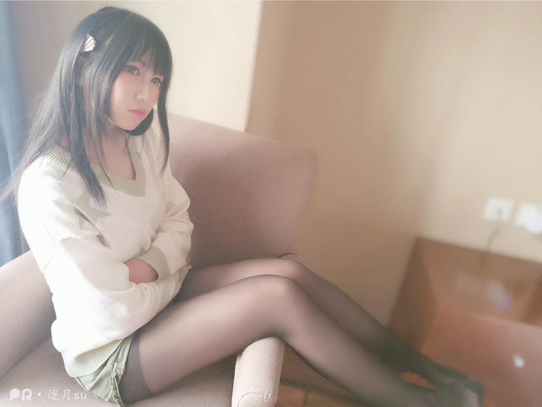 逐月SU - 听撕丝袜的声音还真是爽_第1集