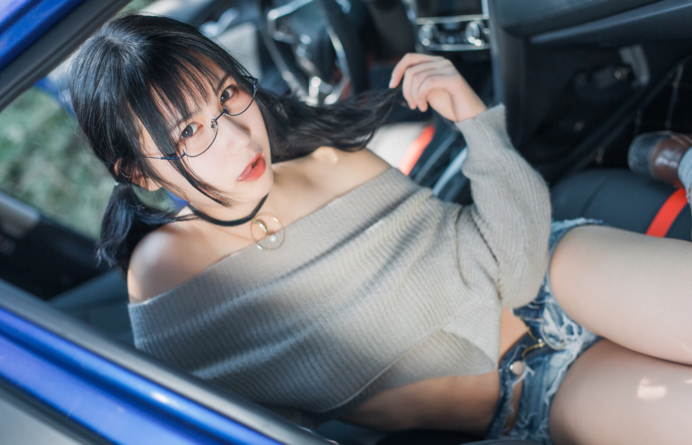 逐月SU - 野外露出（车内篇）[45P]_第2集