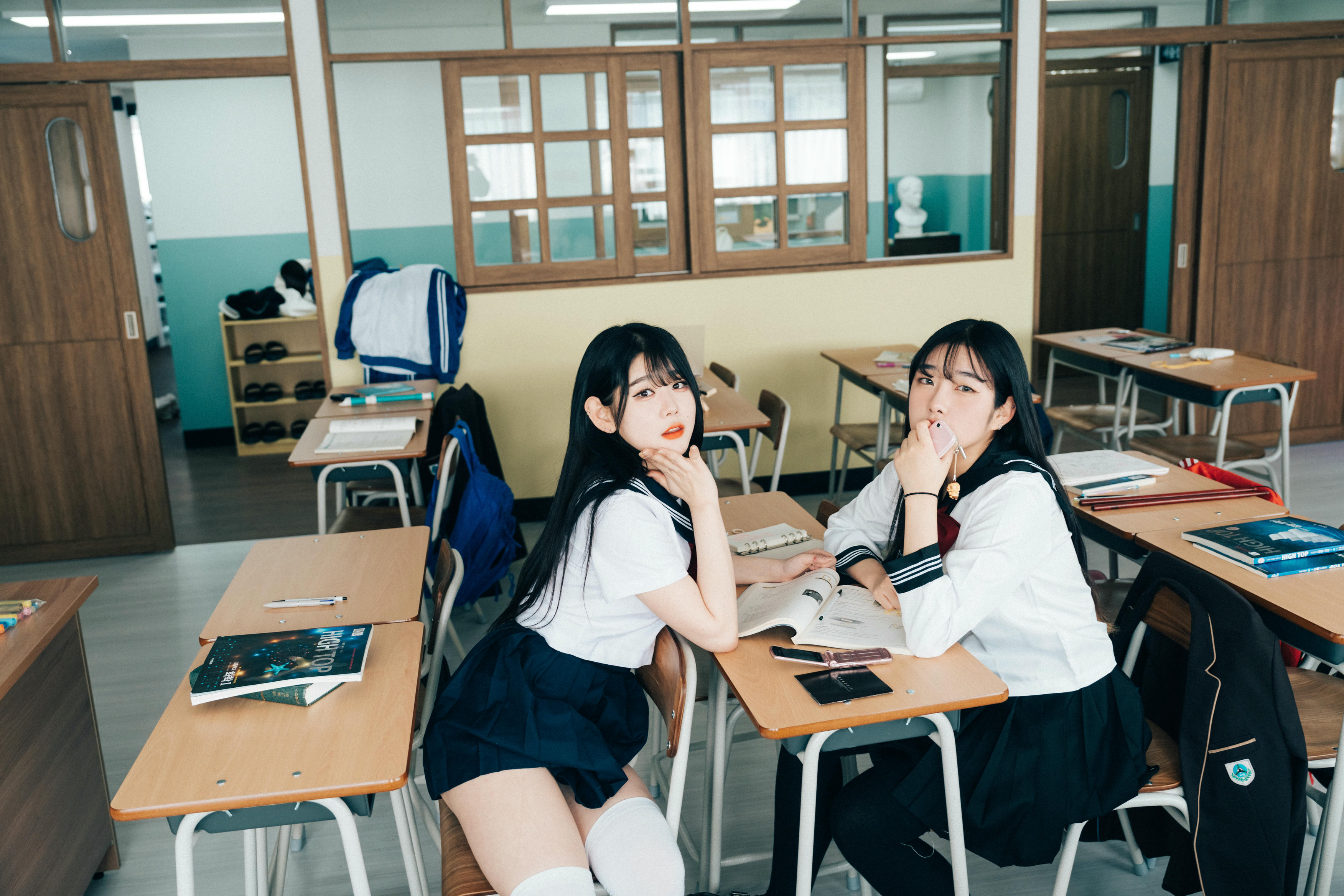 Zia (지아) NO.085 Loozy Zia (지아) x Sonson (손손) Bitch Academy Hard [195P+3V／2.95GB]-트윈_第1集