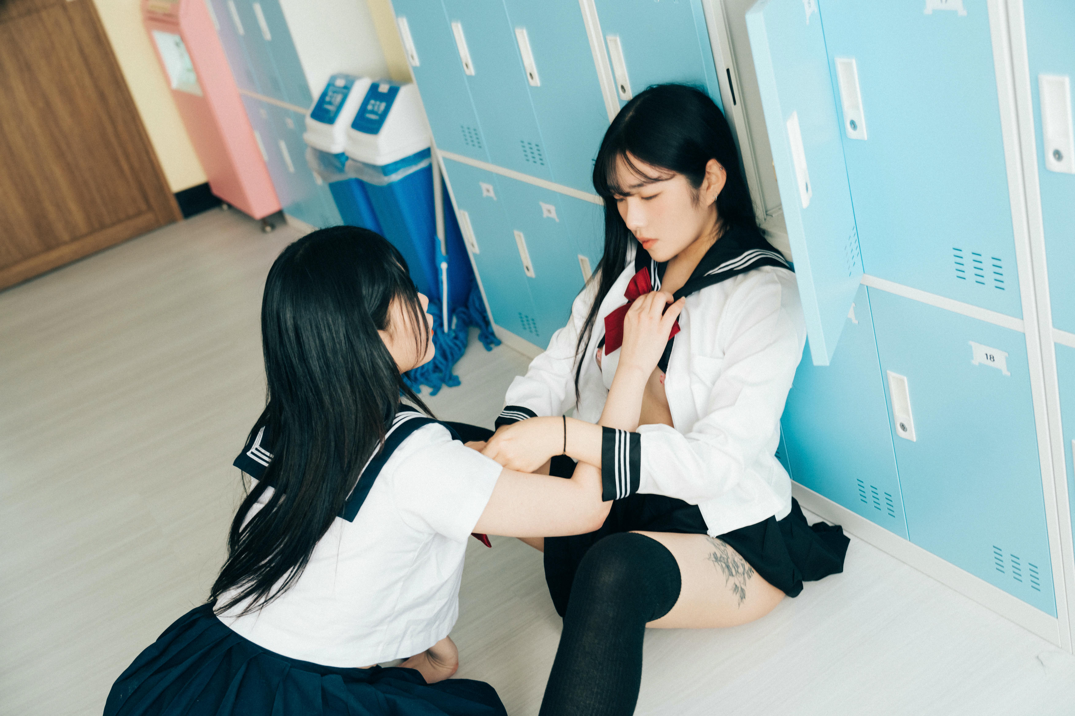 Zia (지아) NO.085 Loozy Zia (지아) x Sonson (손손) Bitch Academy Hard [195P+3V／2.95GB]-트윈_第2集