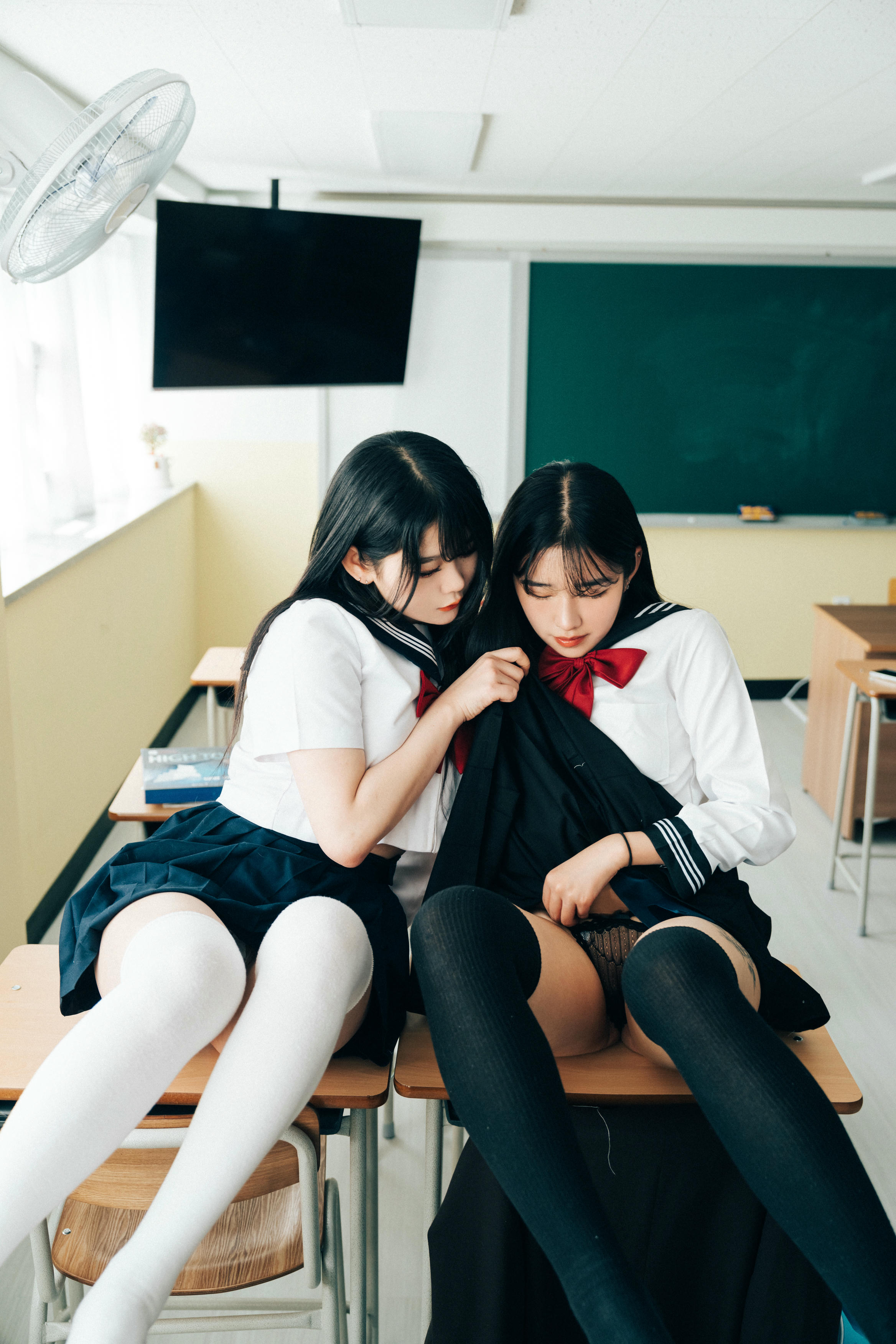 Zia (지아) NO.085 Loozy Zia (지아) x Sonson (손손) Bitch Academy Hard [195P+3V／2.95GB]-트윈_第3集
