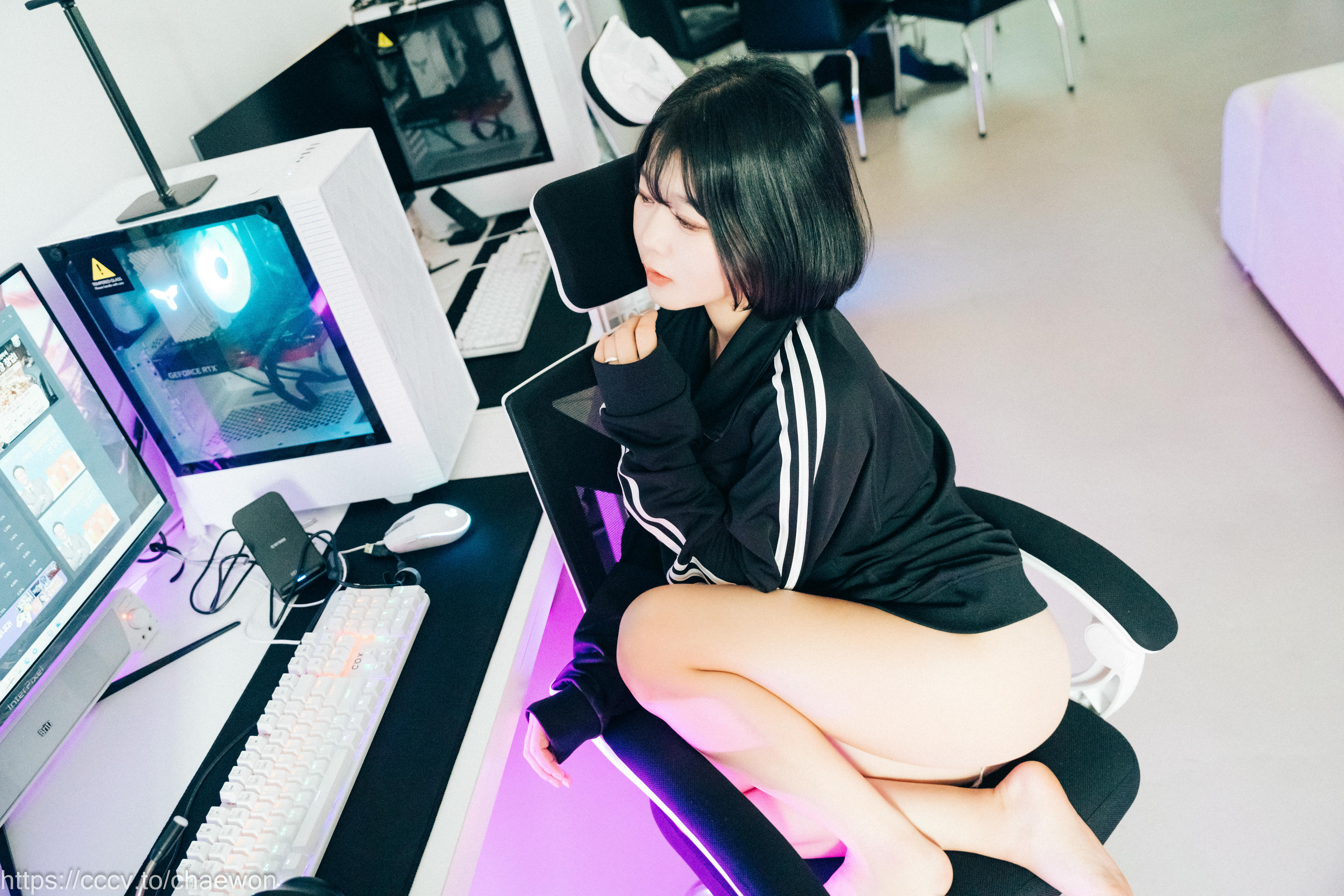 Zia (지아) NO.098 Loozy PC Room with SP [218P+14V／5.52GB]_第2集