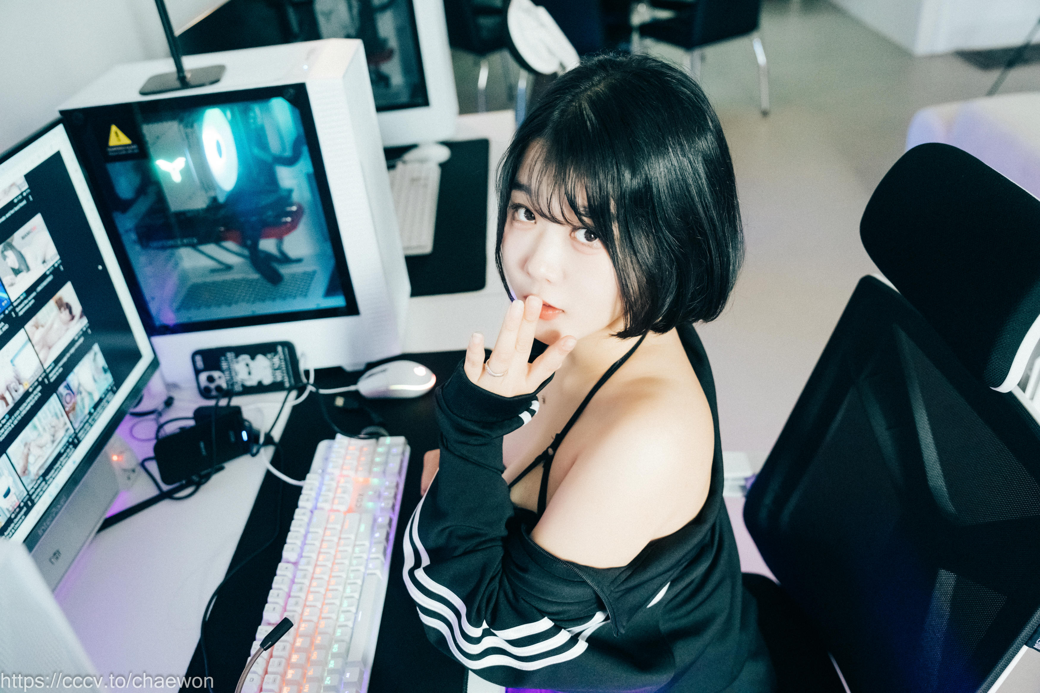 Zia (지아) NO.098 Loozy PC Room with SP [218P+14V／5.52GB]_第3集
