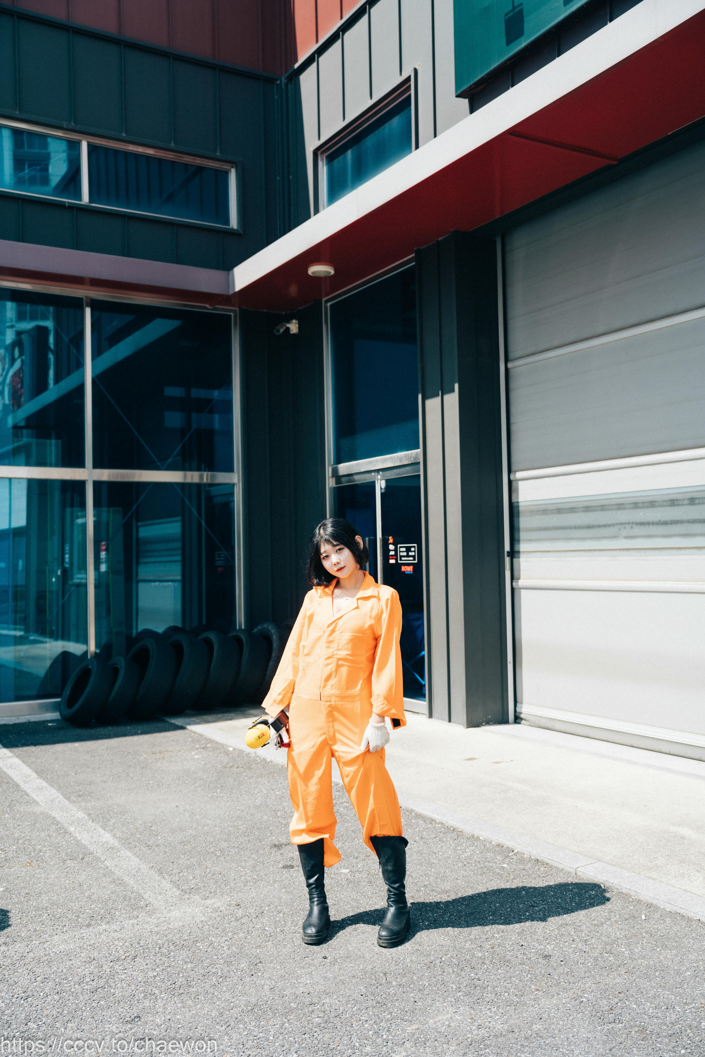 Zia (지아) NO.105 Loozy Zia (지아) Garage Girl [129P+3V／3GB]_第1集