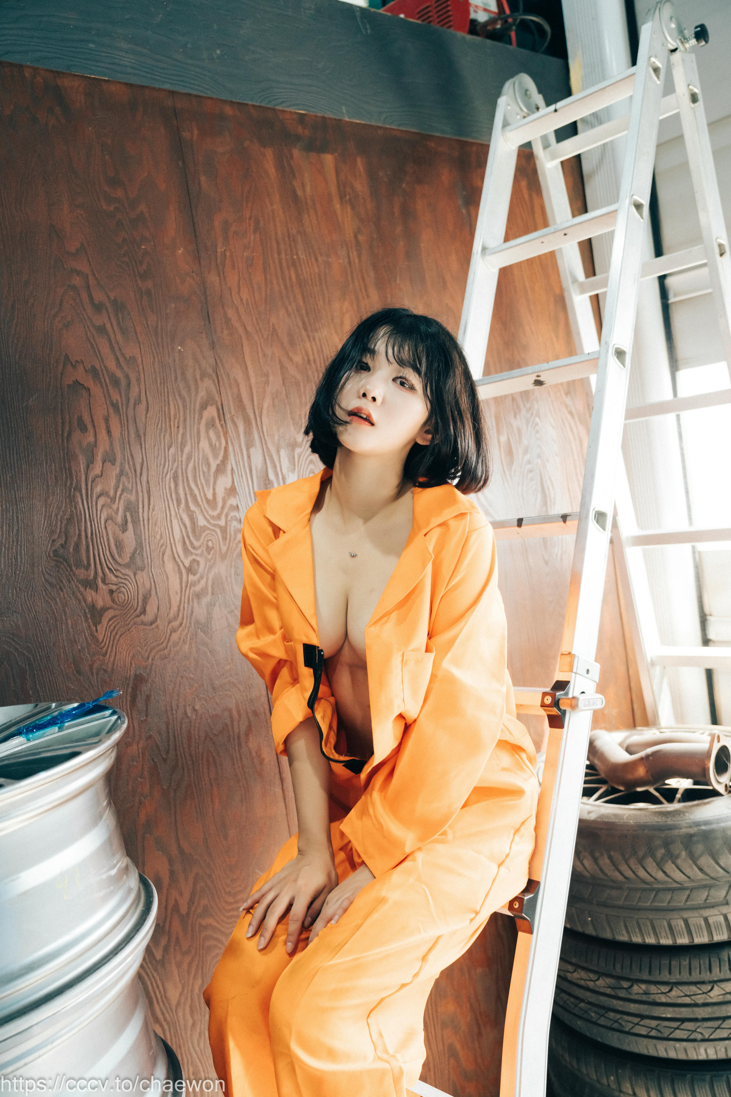 Zia (지아) NO.105 Loozy Zia (지아) Garage Girl [129P+3V／3GB]_第6集