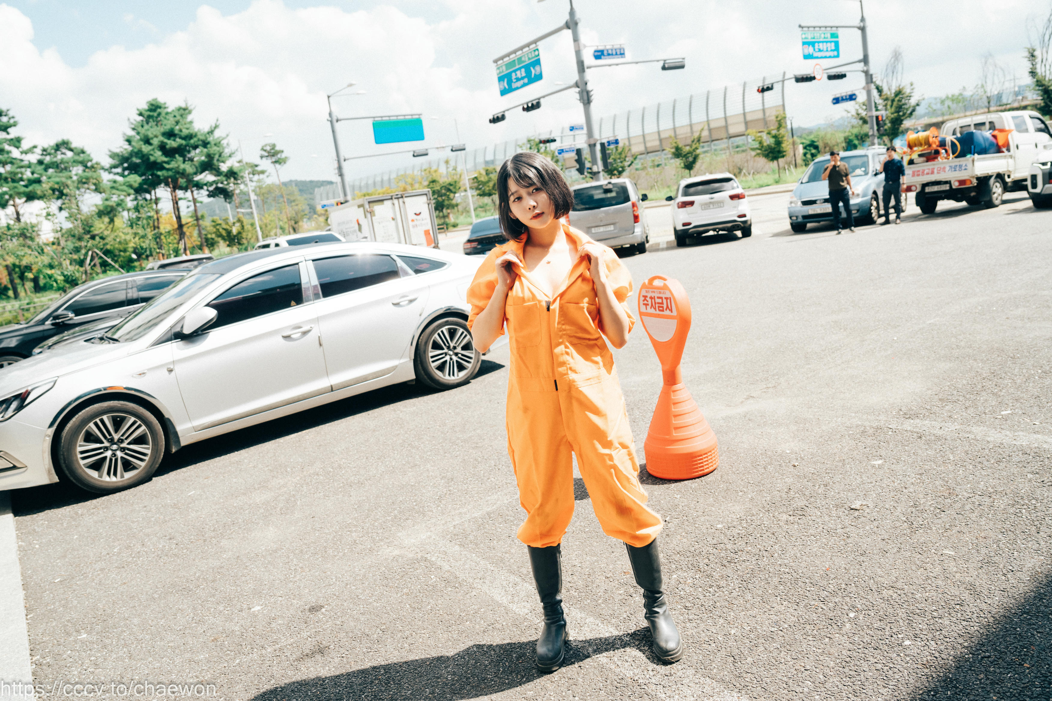 Zia (지아) NO.105 Loozy Zia (지아) Garage Girl [129P+3V／3GB]_第7集
