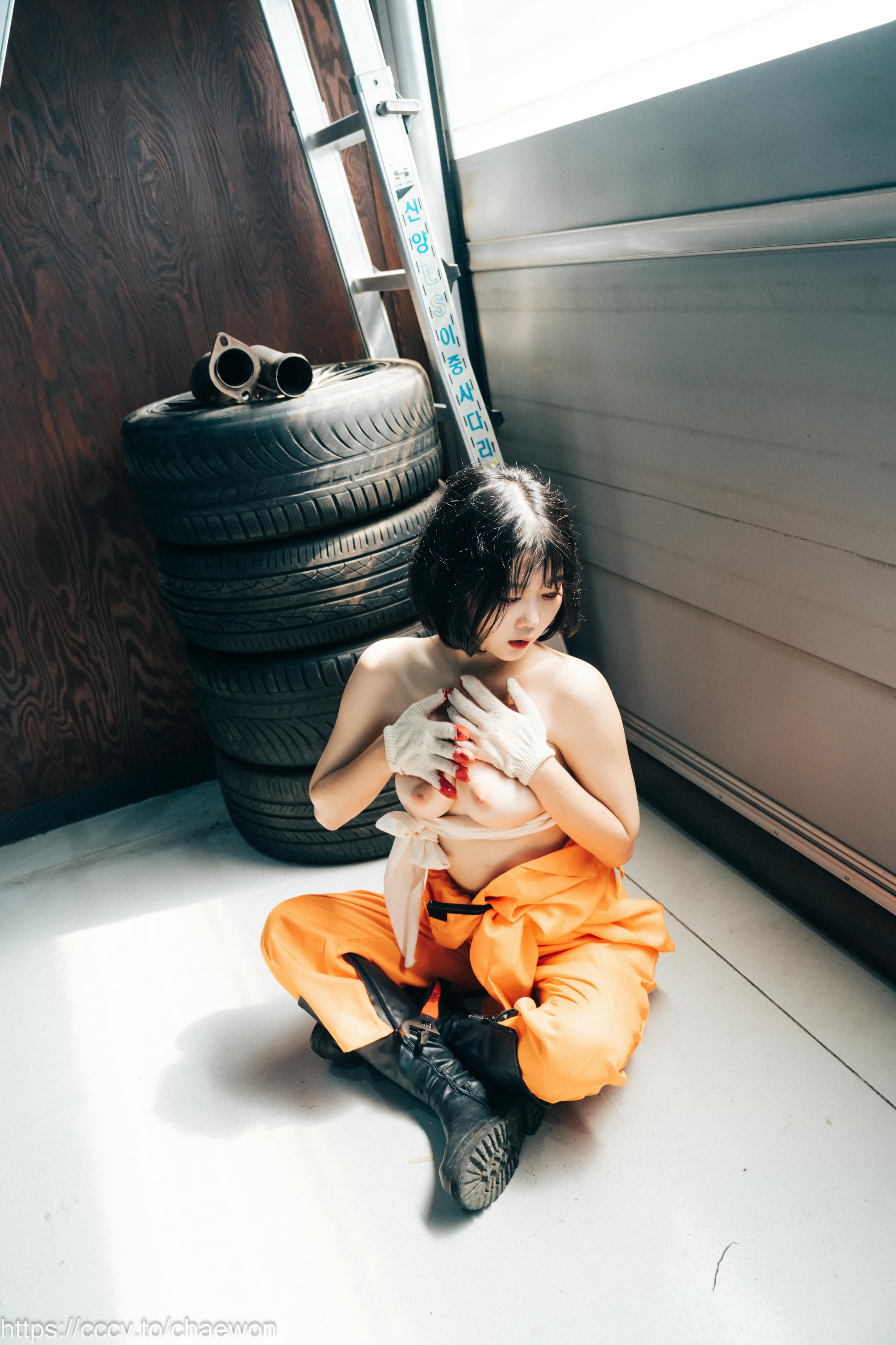 Zia (지아) NO.105 Loozy Zia (지아) Garage Girl [129P+3V／3GB]_第2集