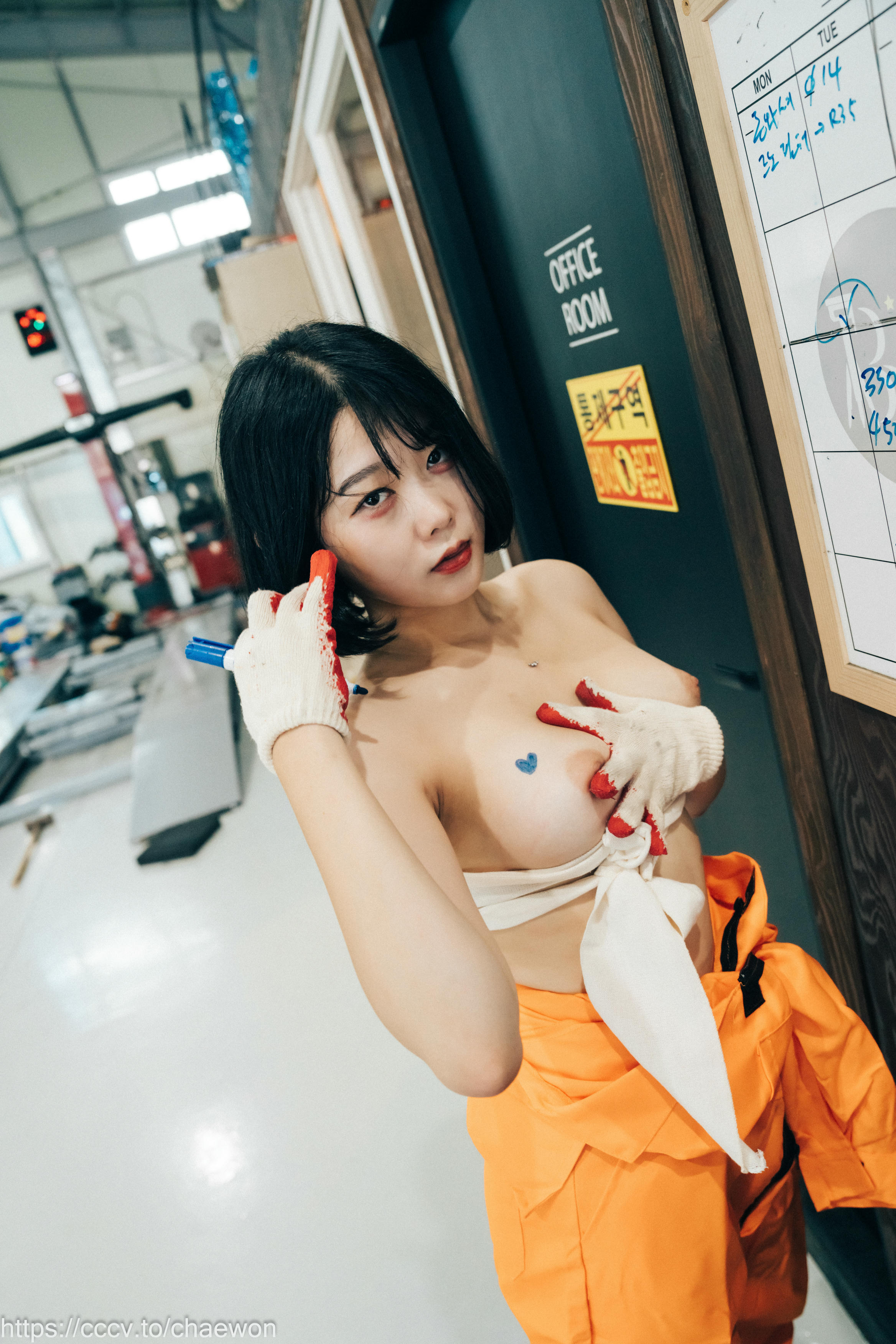 Zia (지아) NO.105 Loozy Zia (지아) Garage Girl [129P+3V／3GB]_第2集