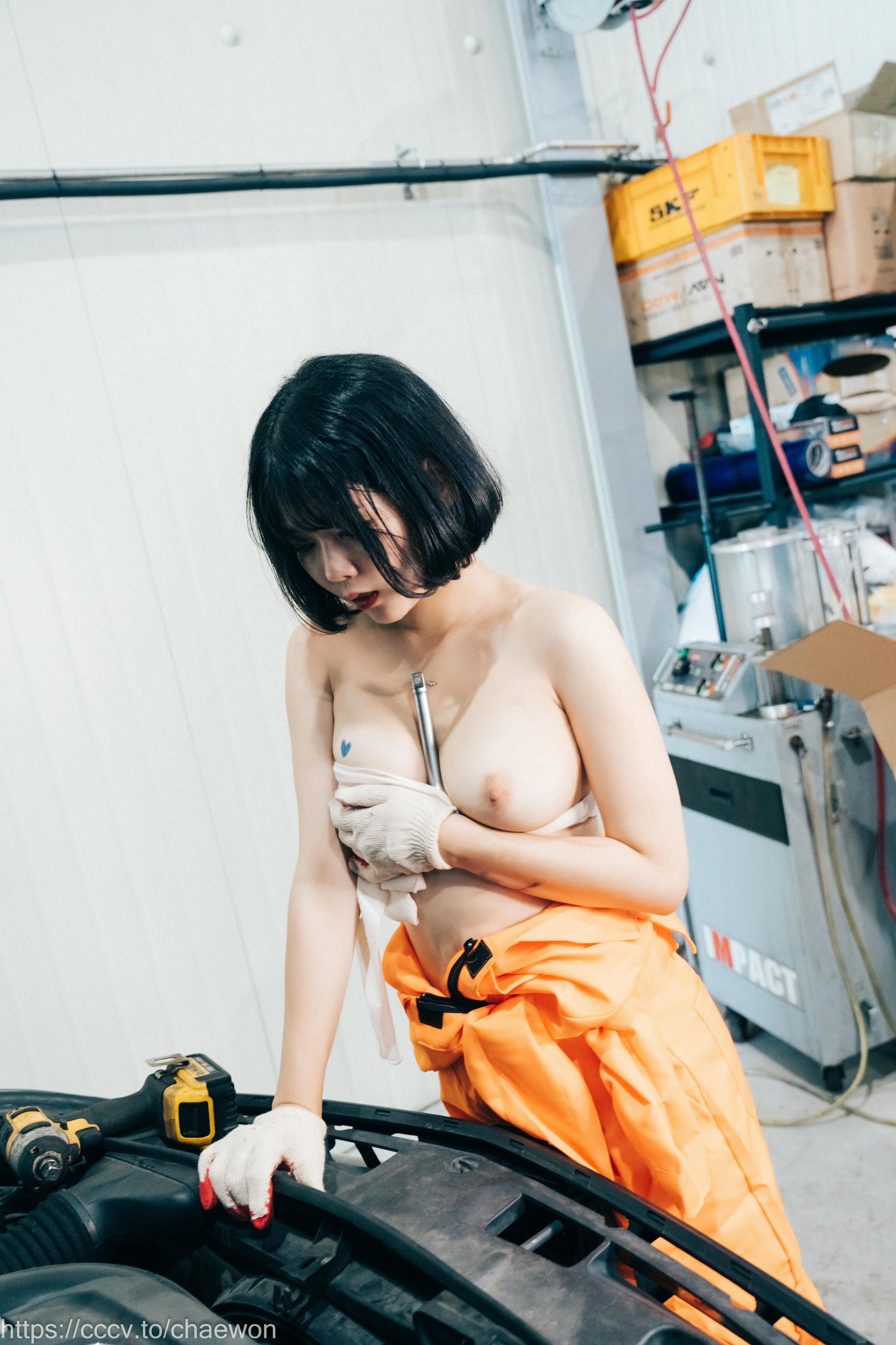 Zia (지아) NO.105 Loozy Zia (지아) Garage Girl [129P+3V／3GB]_第3集