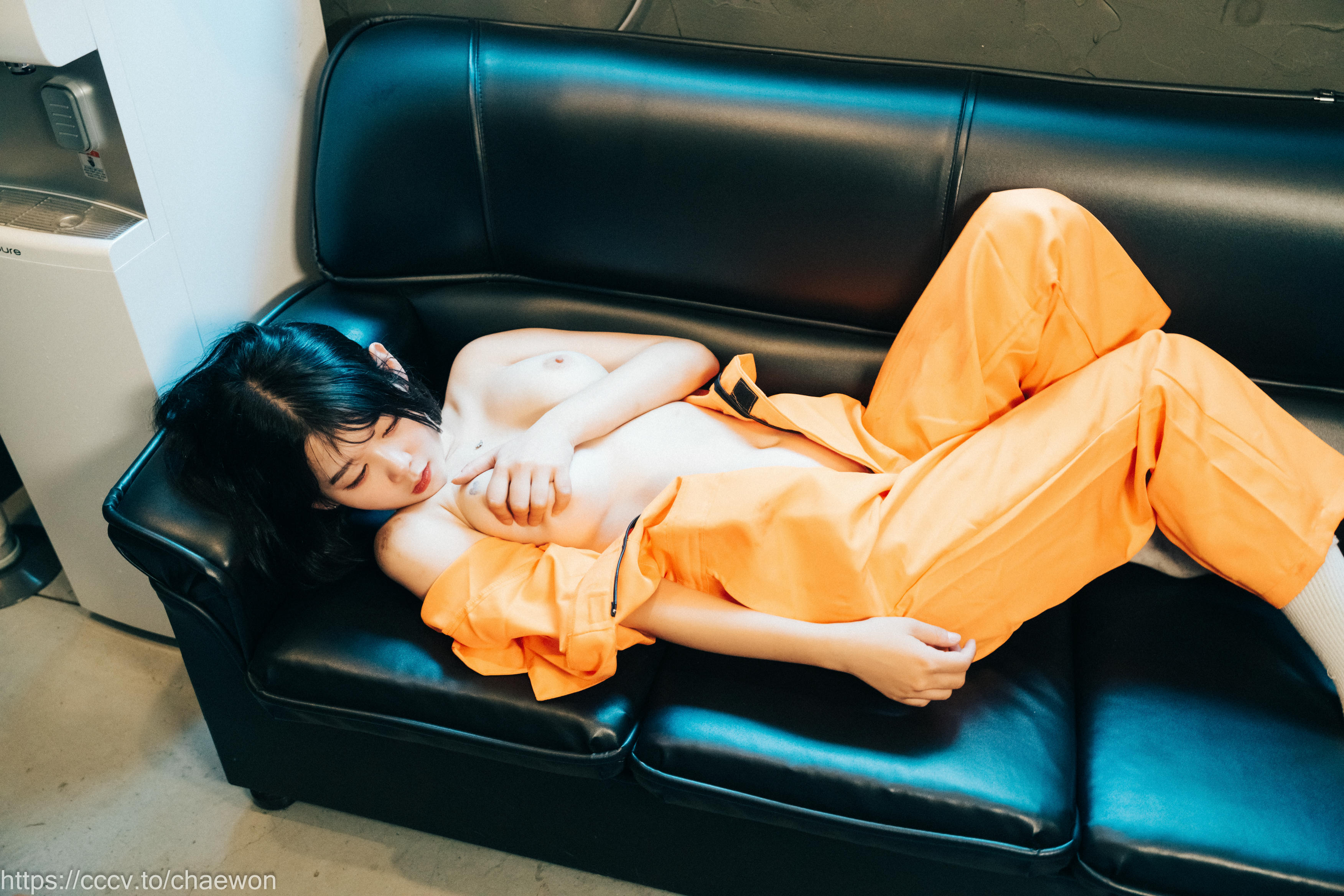Zia (지아) NO.105 Loozy Zia (지아) Garage Girl [129P+3V／3GB]_第5集