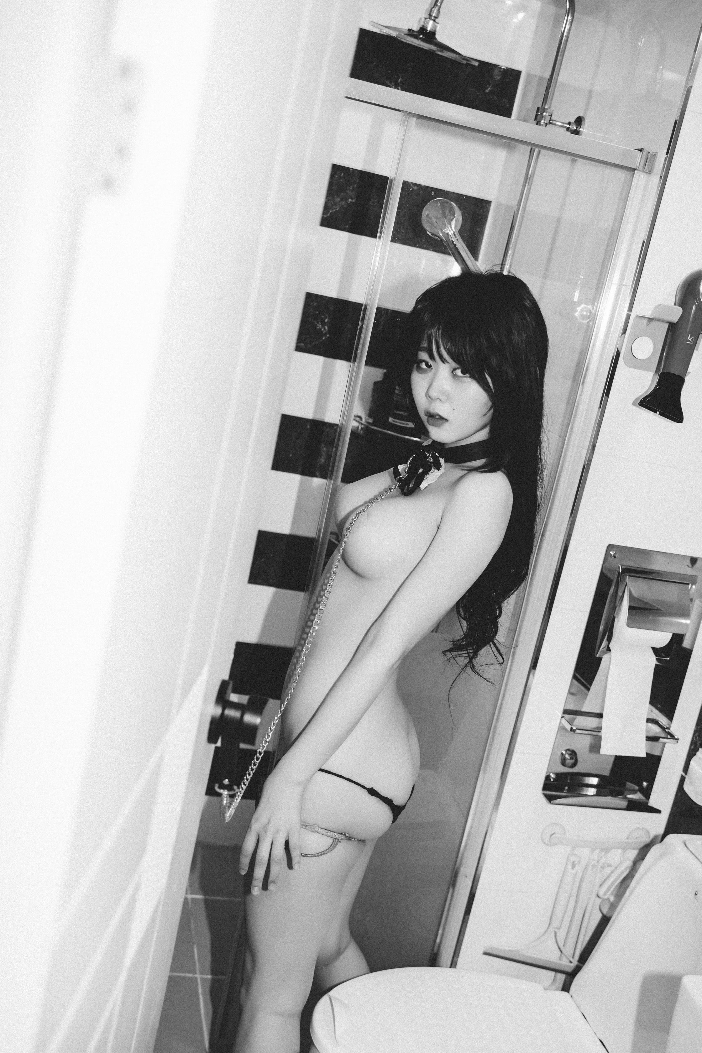 060_Loozy Zia (지아) Touch + Anal Plug+ [298P+4P-989MB-2.97GB]-touch BW_第1集