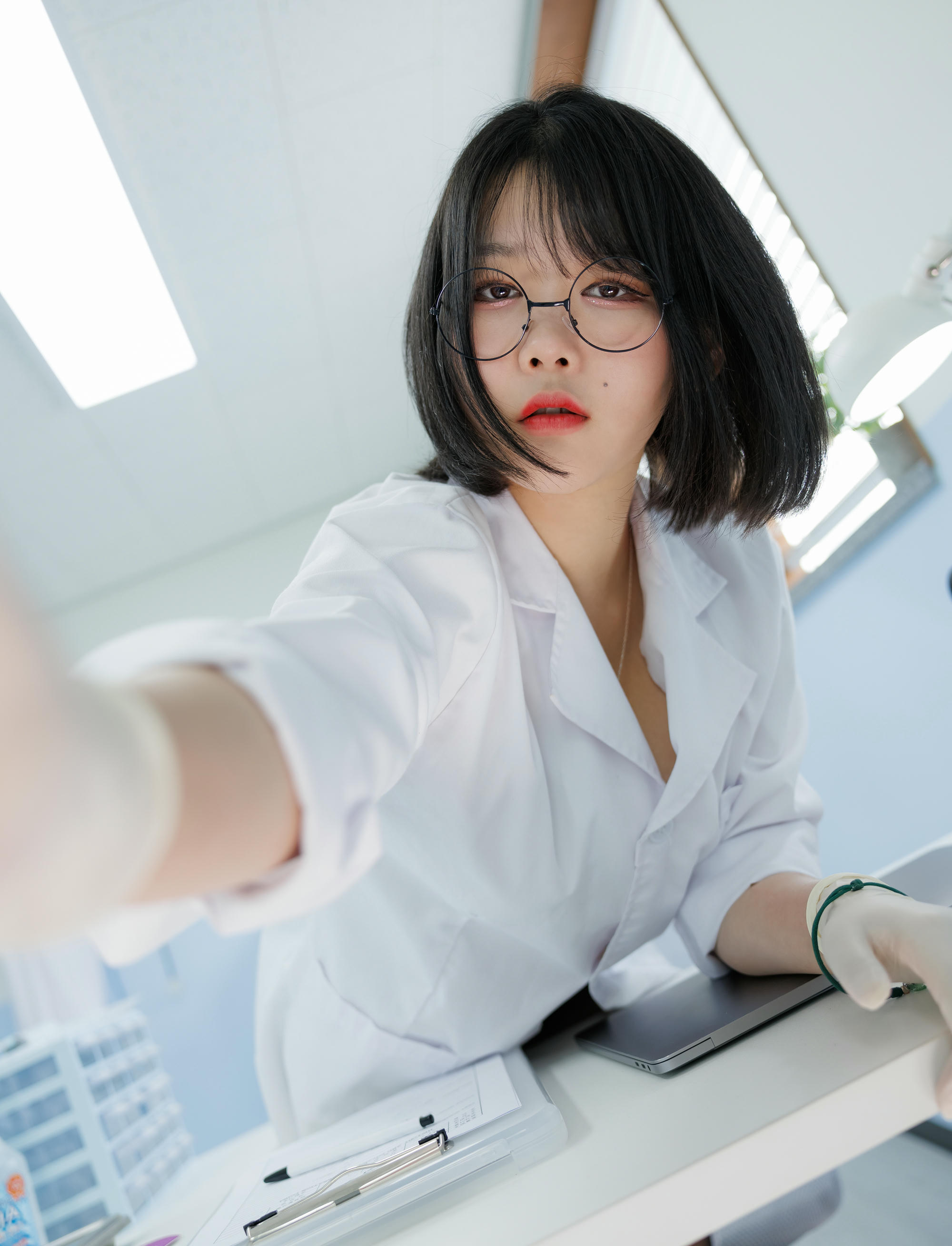 Zia (지아) NO.120 Ready Zia Vol.001 Lady doctor [181P1V-4.81GB]_第1集